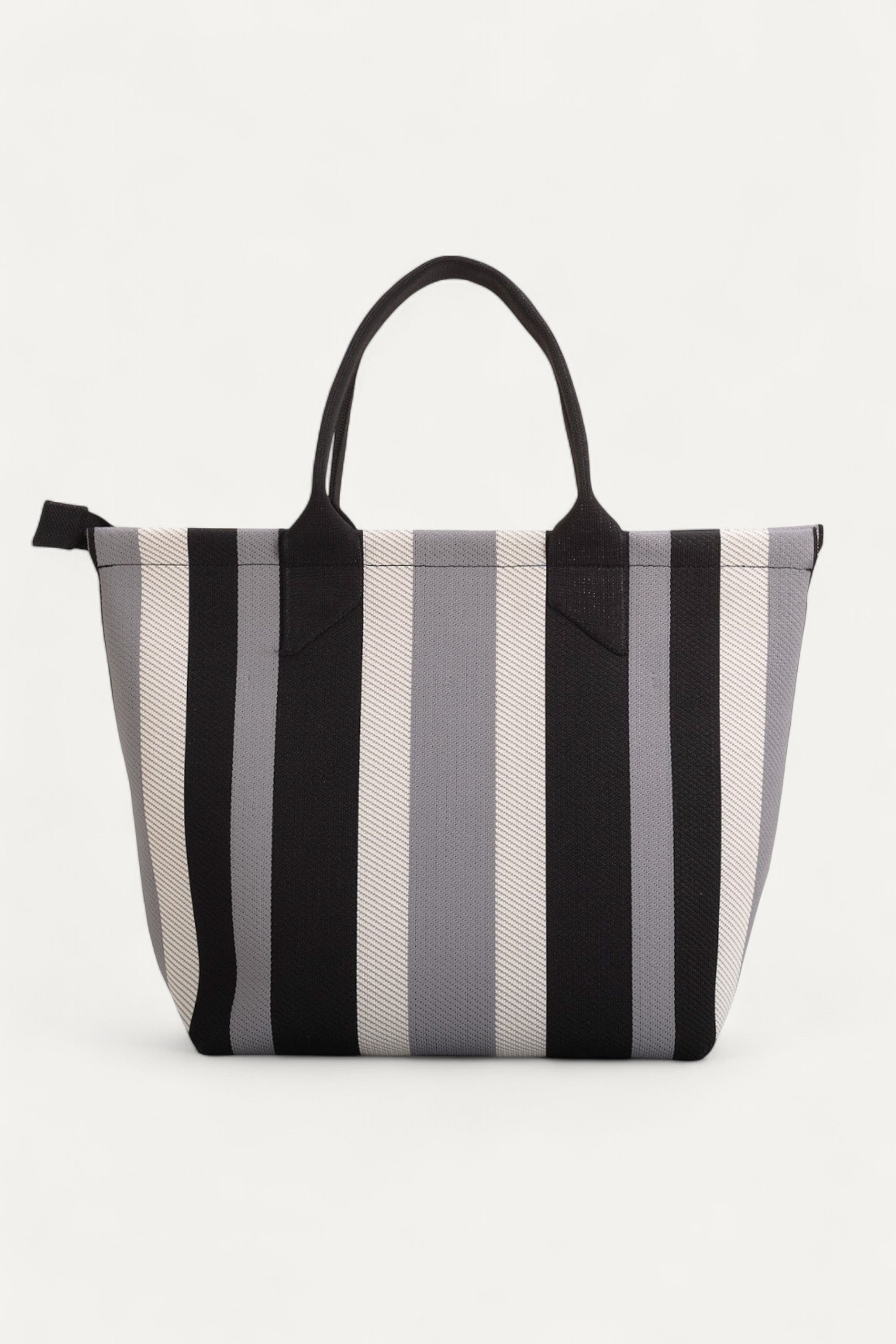rioz-Eco-friendly zipper tote bag for women—sustainable, spacious, and made from recycled materials, ideal for everyday use and conscious living