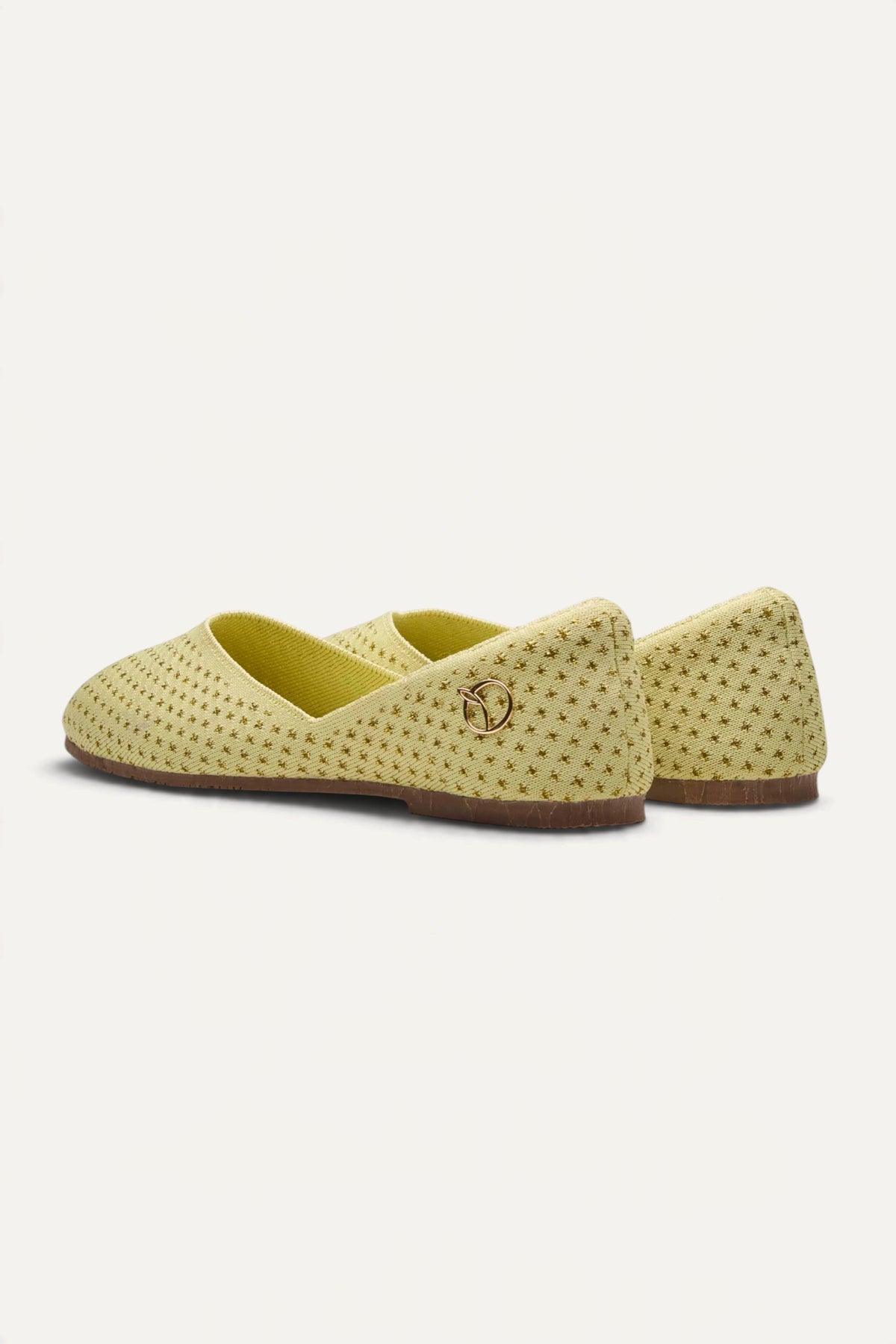 Sitara Juttis in Lime Gold, pair, side view