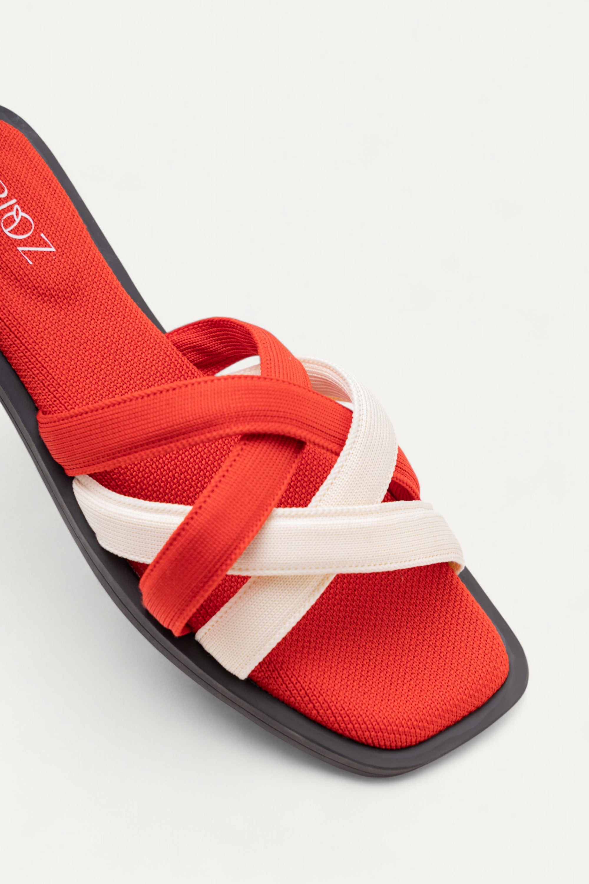 Rioz store-women flats -comfortable-eco friendly-sustainable- flats shoe for women-party wear sandals-red sandal