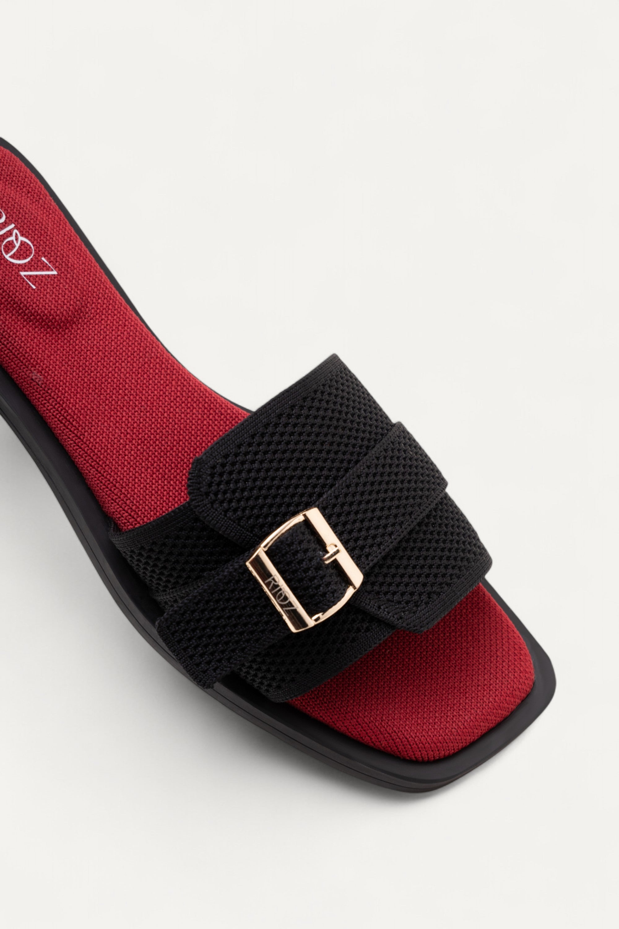 rioz-sandals for women-eco friendly shoe-sustainable -sandals for girls -casual sandals for ladies