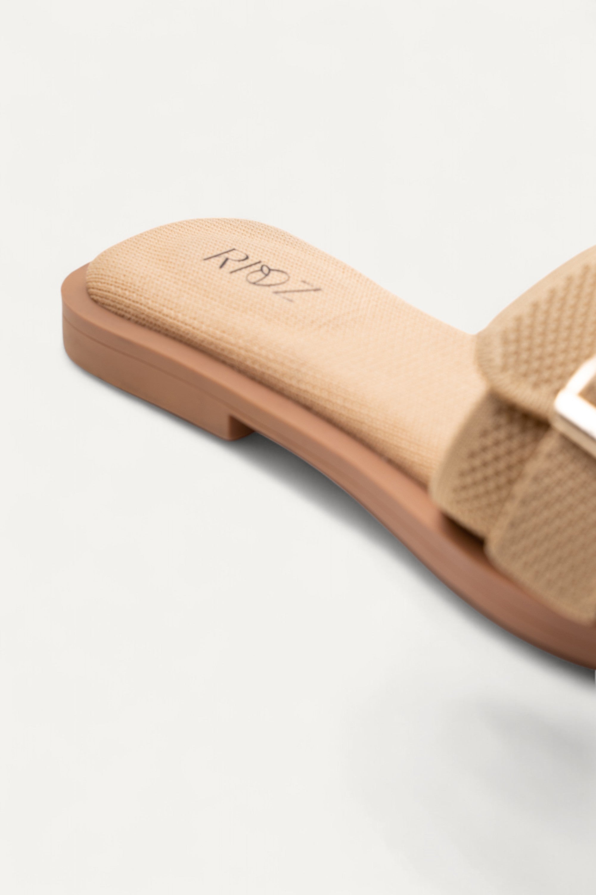 rioz-sandals for women-eco friendly shoe-sustainable -sandals for girls -casual sandals for ladies
