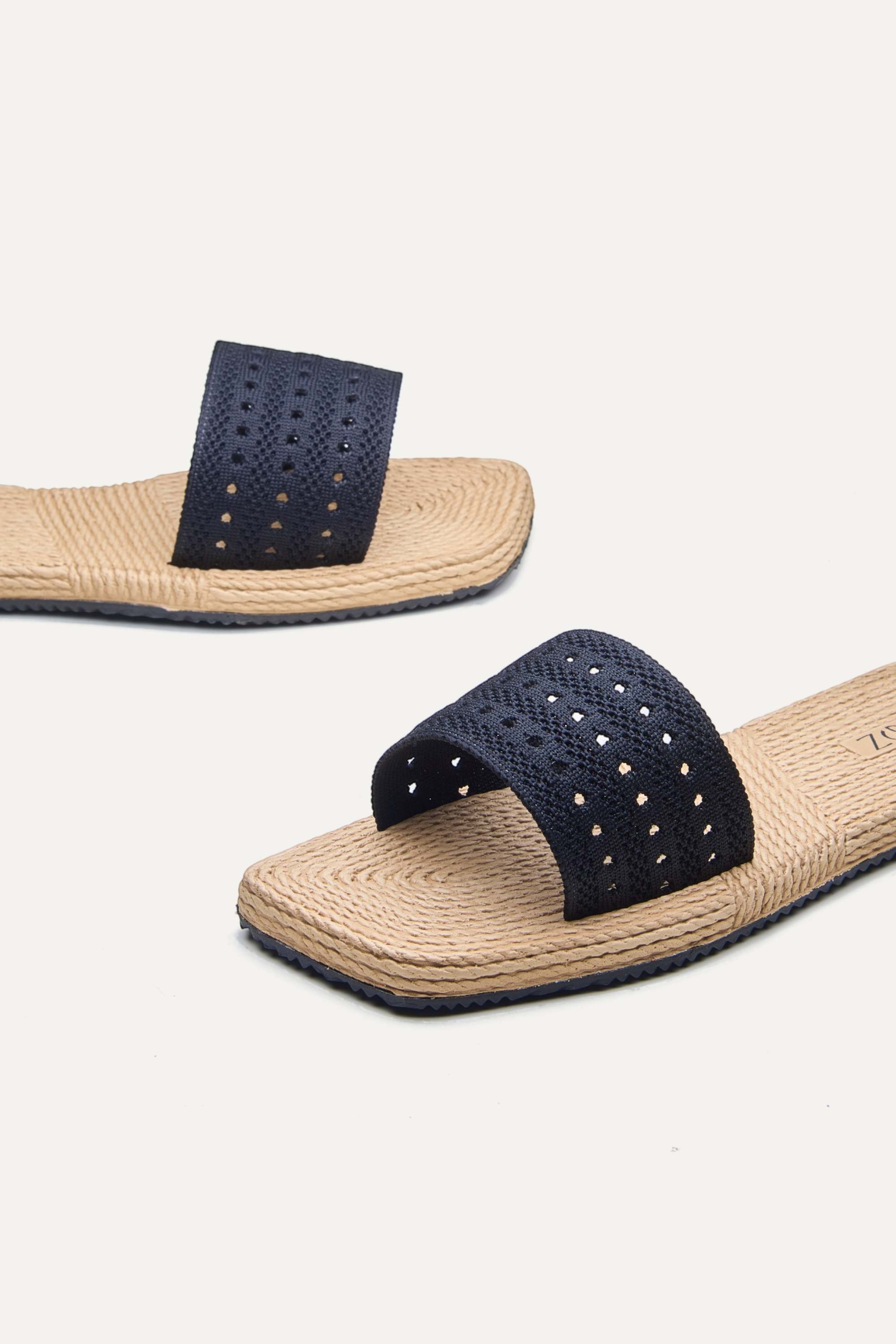 Bay Sliders