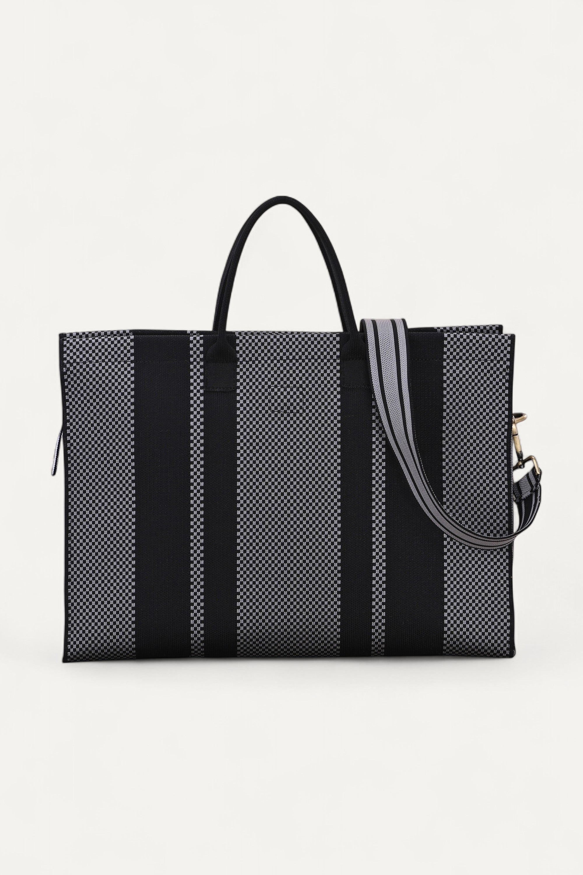 Zoro- Messenger Bag