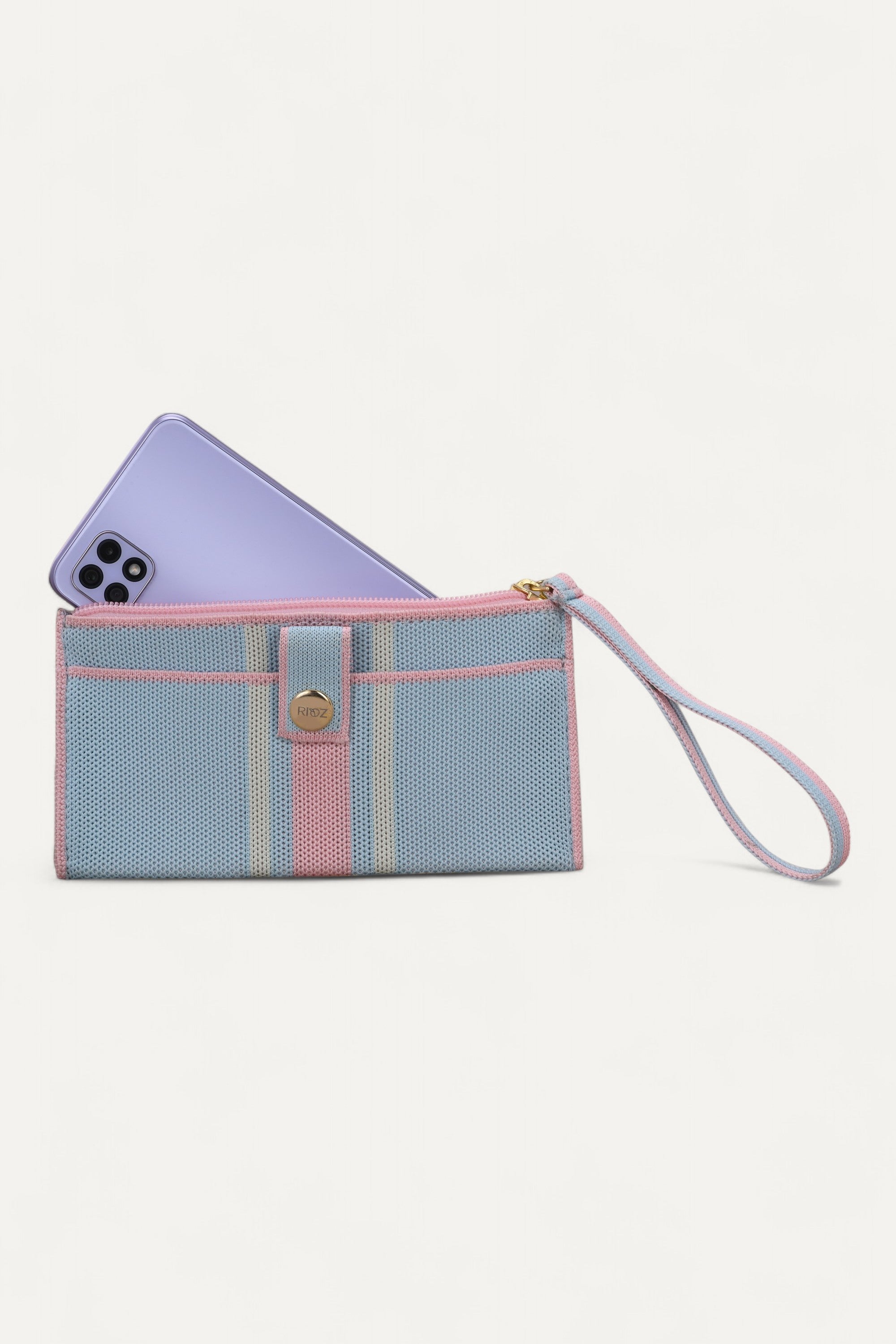 The Wristlet