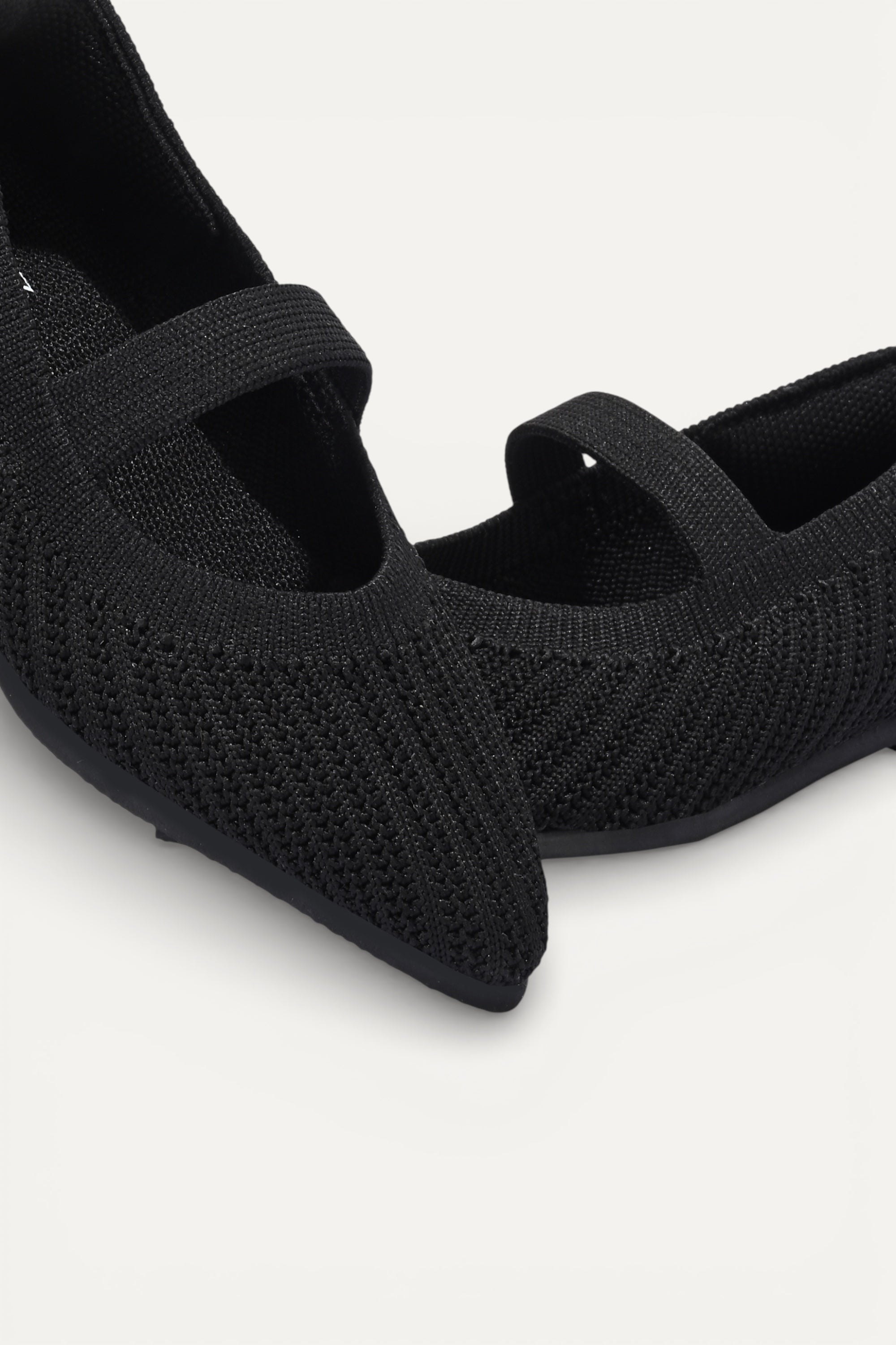 The Kids Pointed Toe Mary Janes