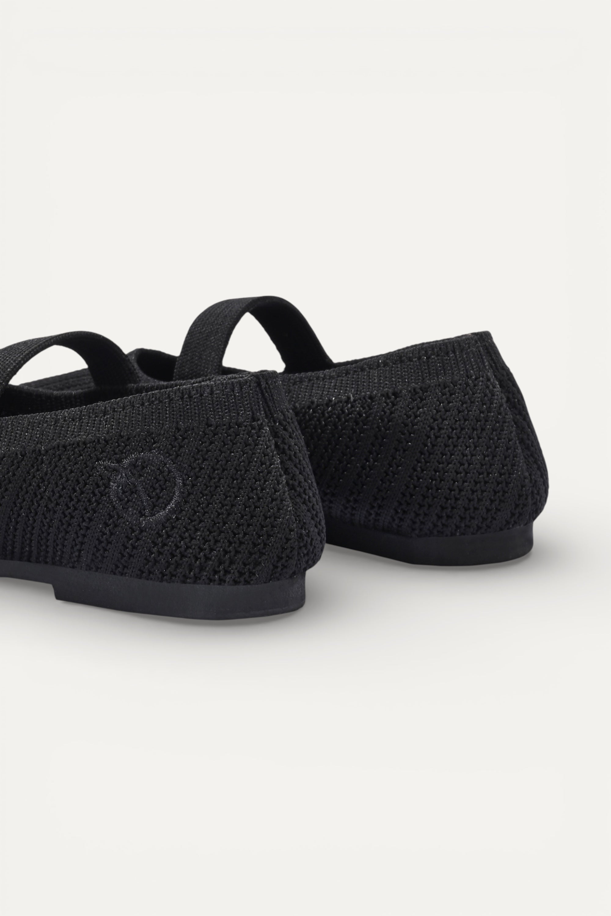 The Kids Pointed Toe Mary Janes