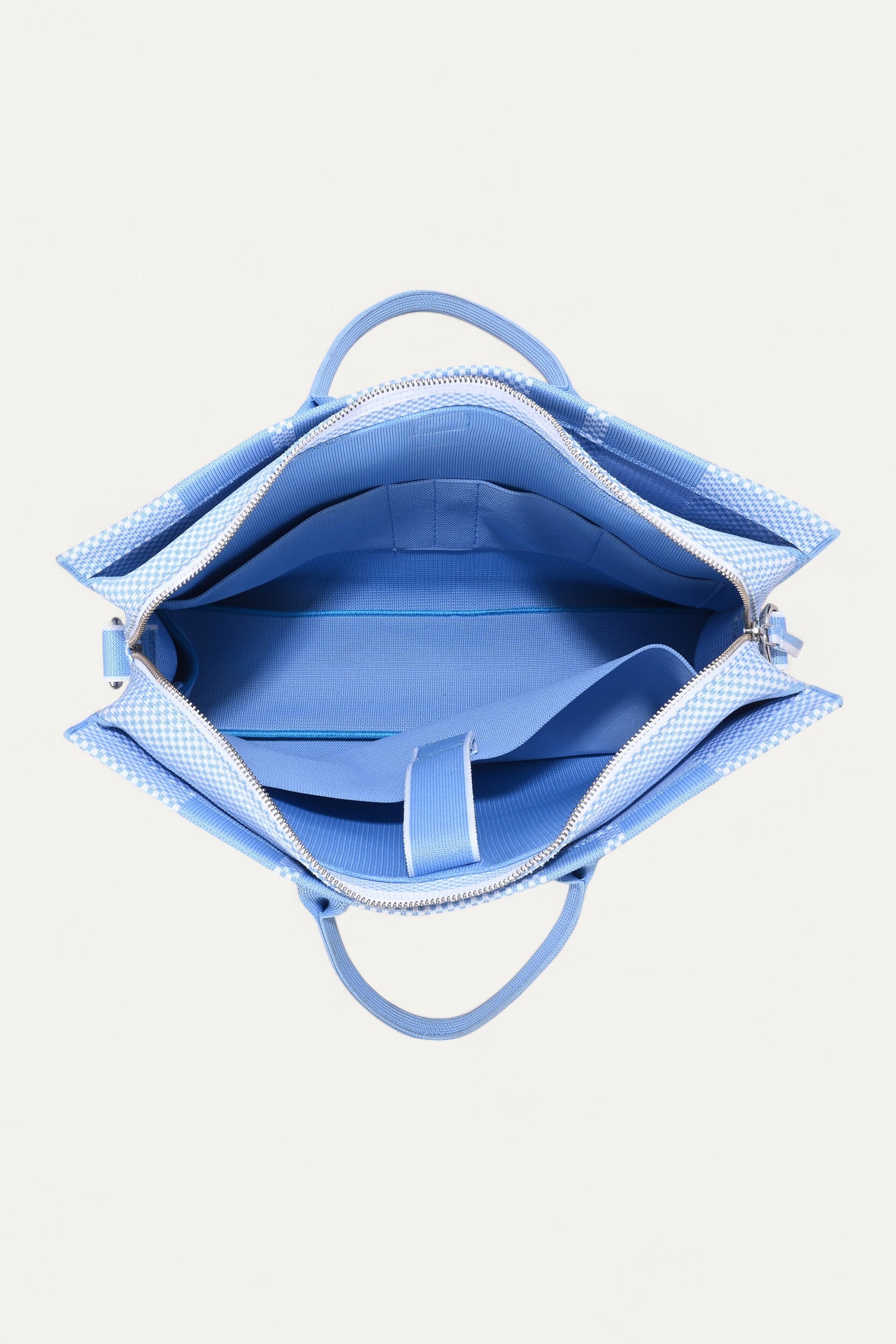 RIOZ-Eco-friendly women’s messenger office bag—durable, spacious, and made from sustainable materials, perfect for professional and everyday use.