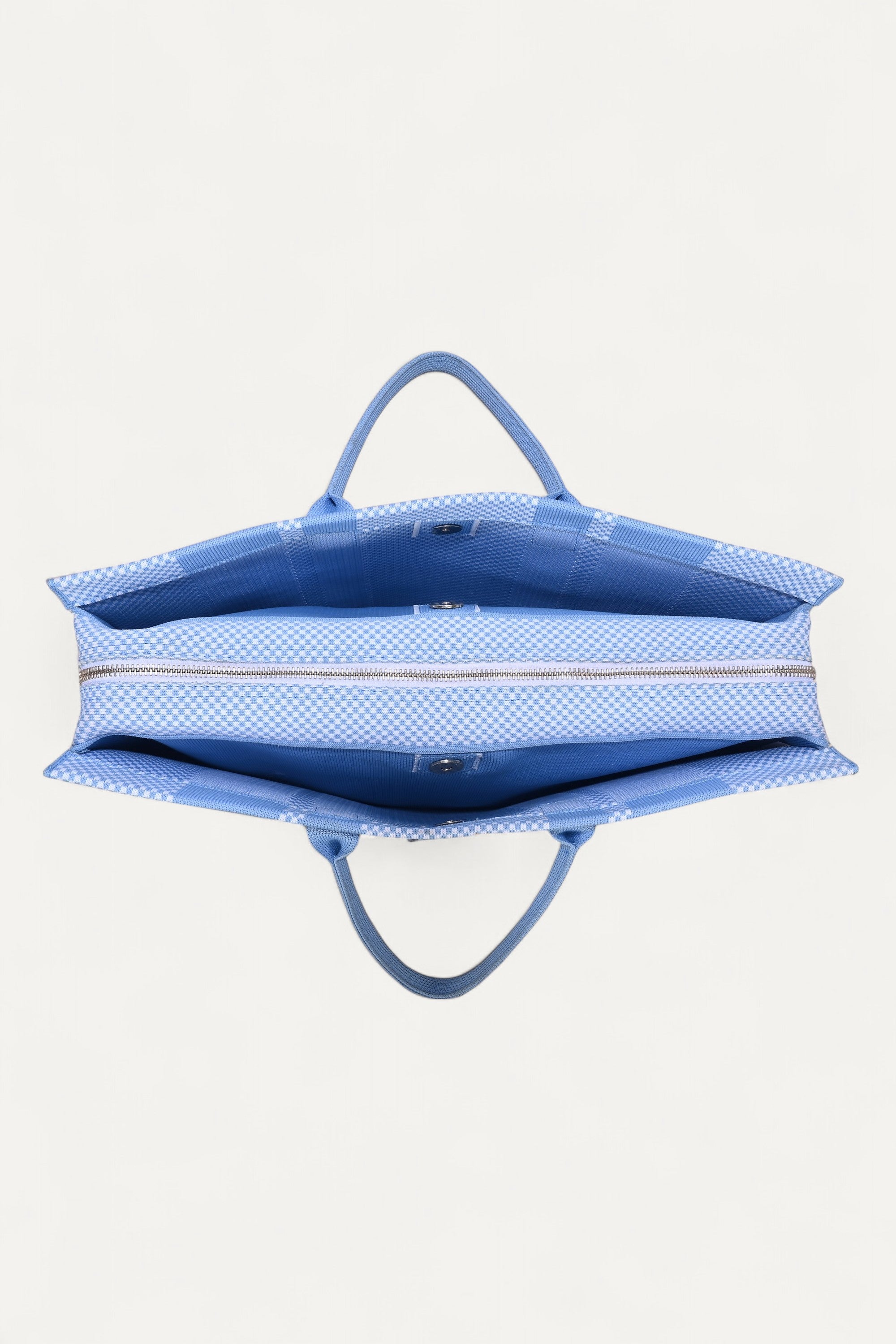 RIOZ-Eco-friendly women’s messenger office bag—durable, spacious, and made from sustainable materials, perfect for professional and everyday use.