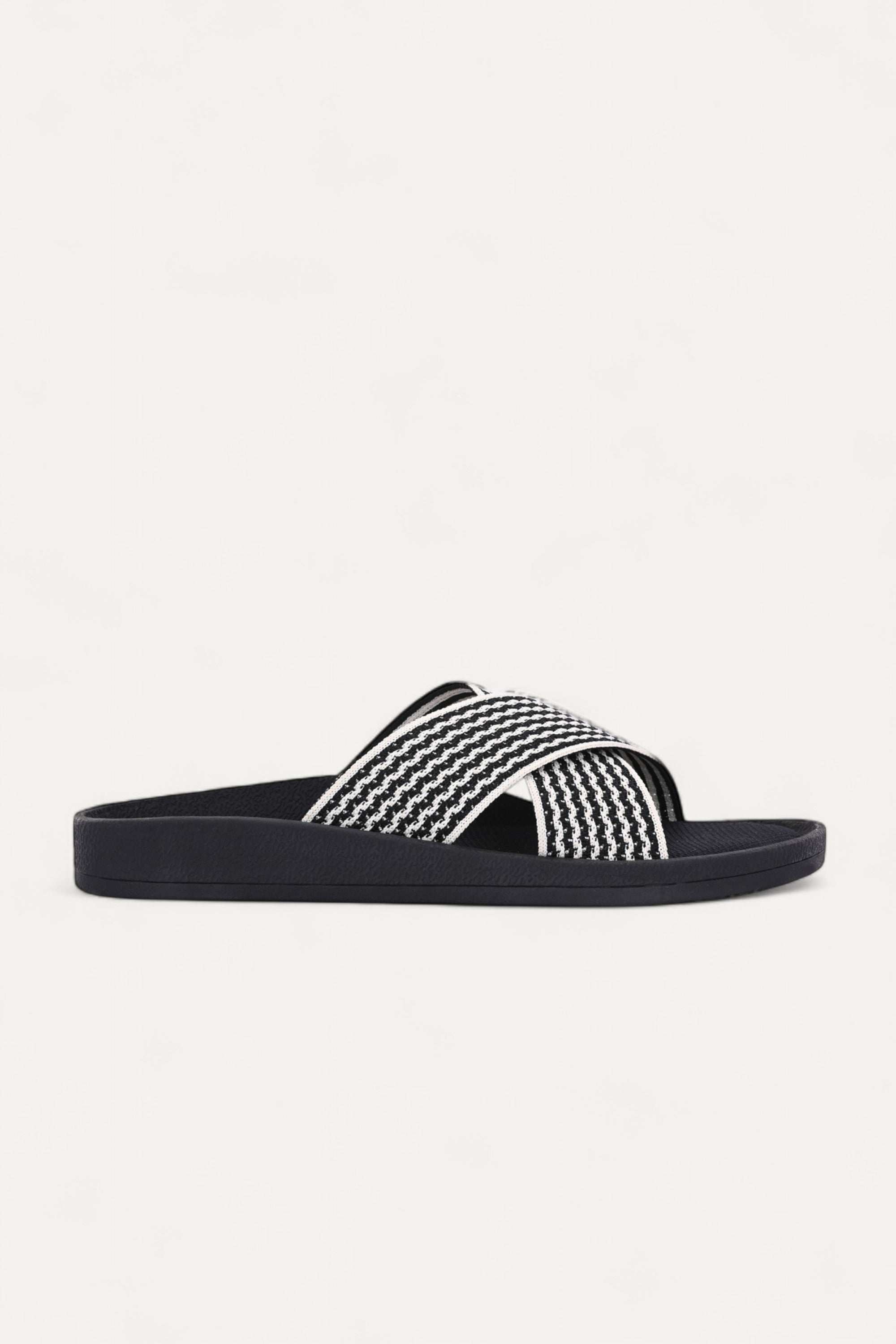 rioz-flip flops for women-eco friendly footwear-sustainable shoe- flip flops for girls -casual sandals for ladies
