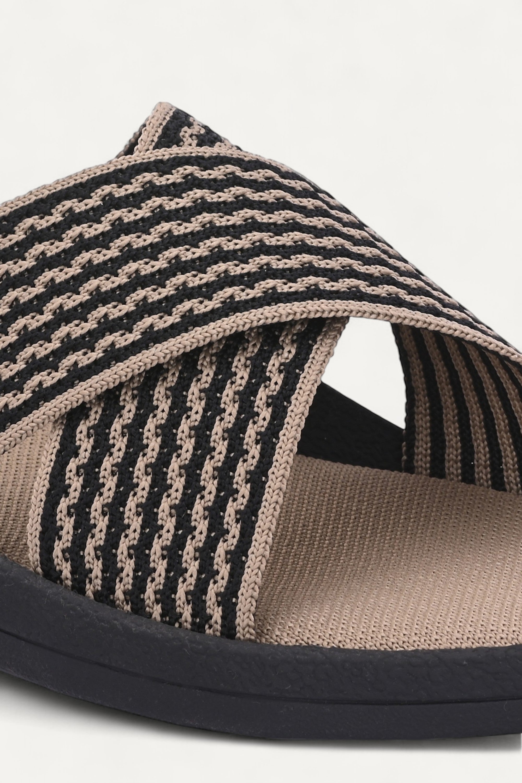 rioz-flip flops for women-eco friendly footwear-sustainable shoe- flip flops for girls -casual sandals for ladies