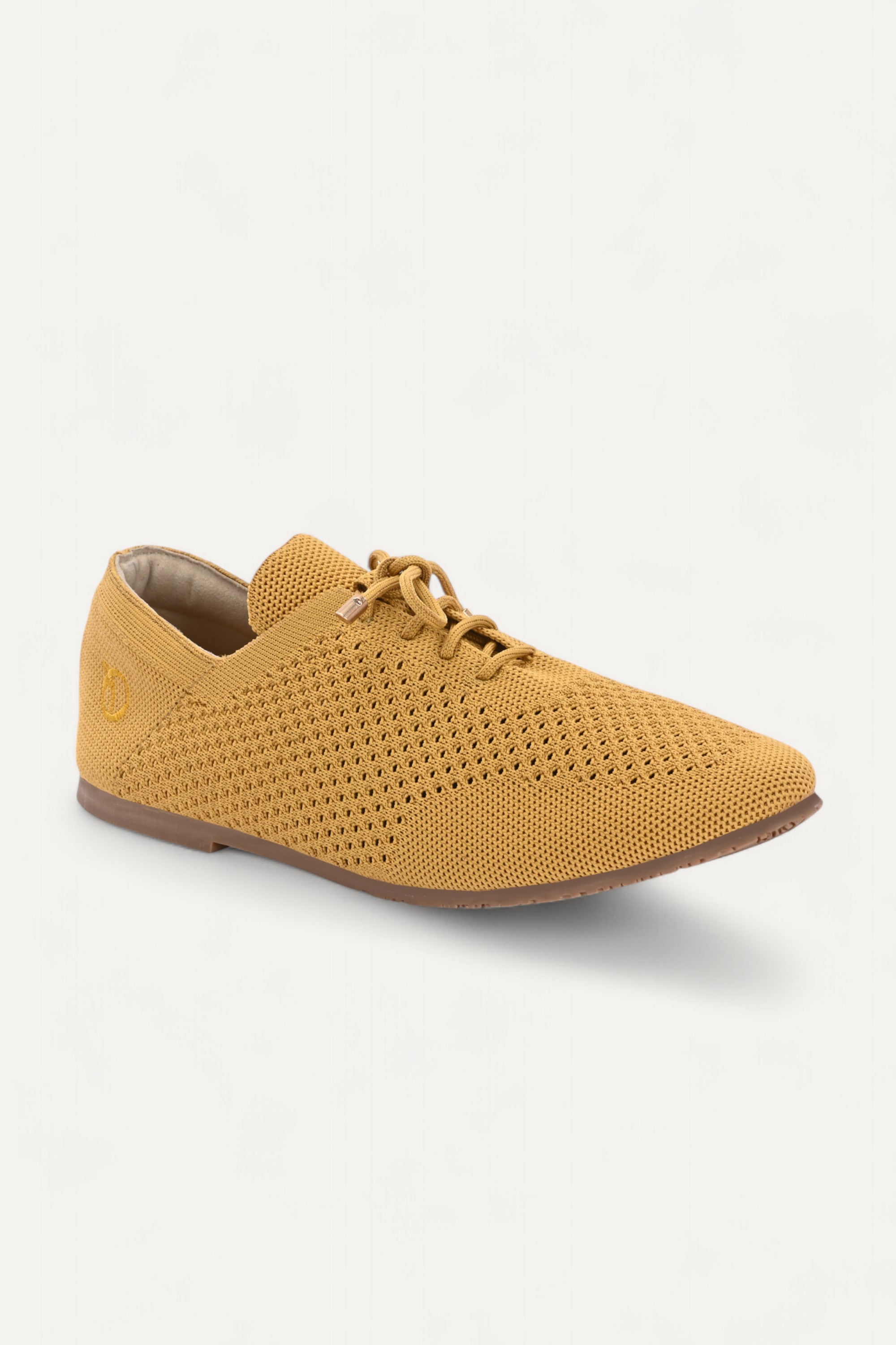 rioz store- sneakers for women- lace up sneakers - eco friendly shoe-sustainable footwear