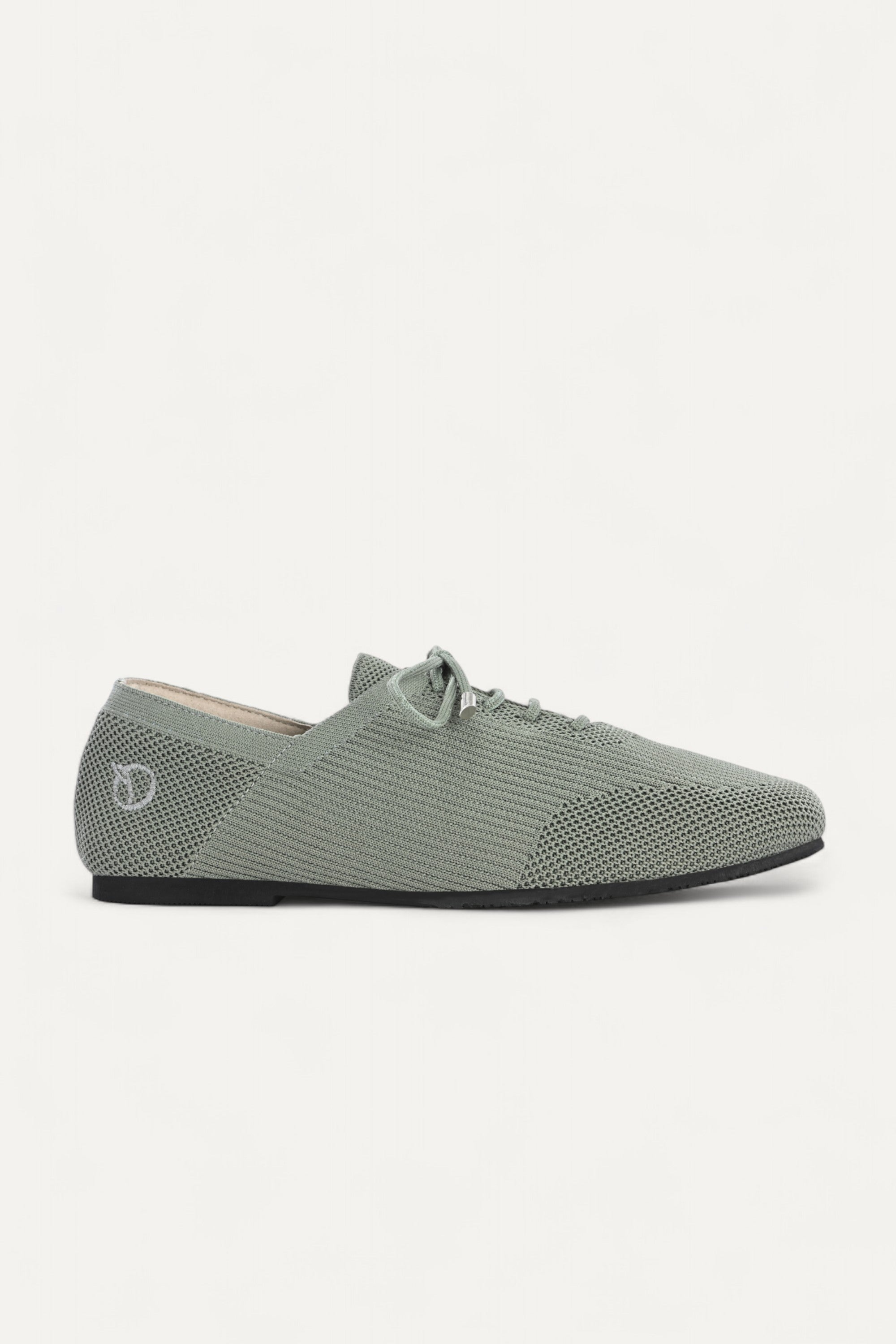Airy Lace Up Sneakers- Square