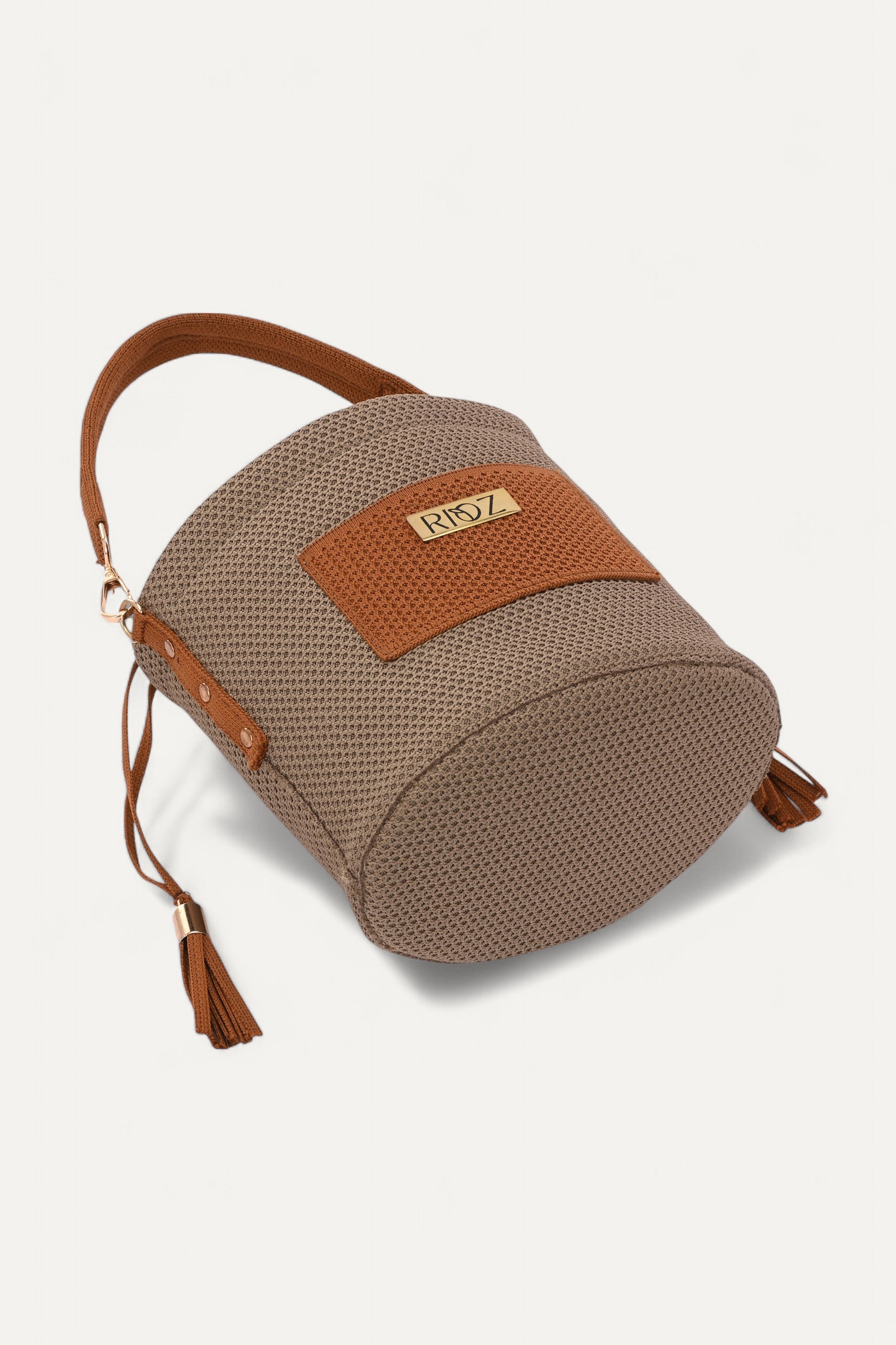 Icon- Bucket Bag