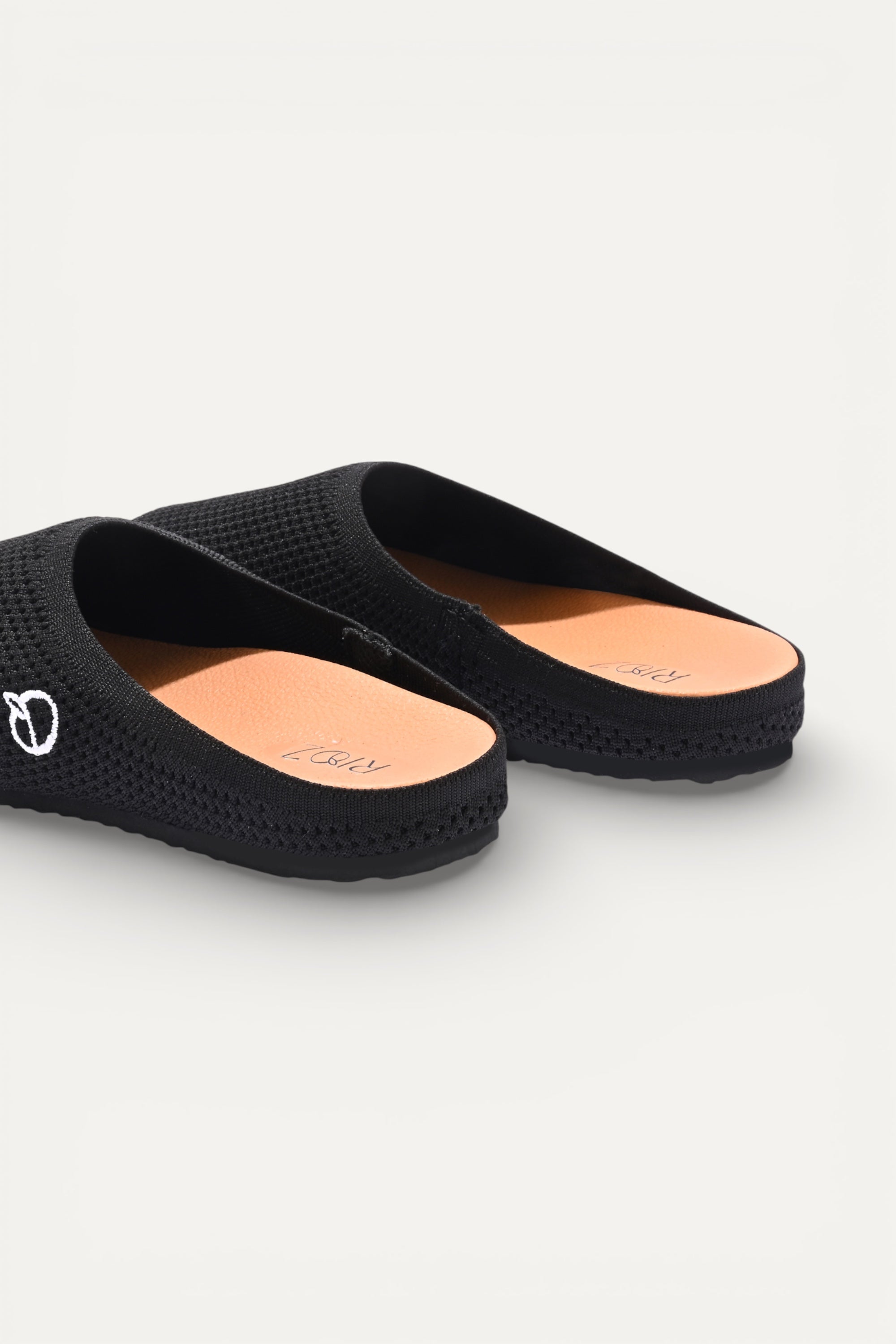 Rioz women black slip-on loafers breathable, knit fabric and soft cushioned insole casual footwear