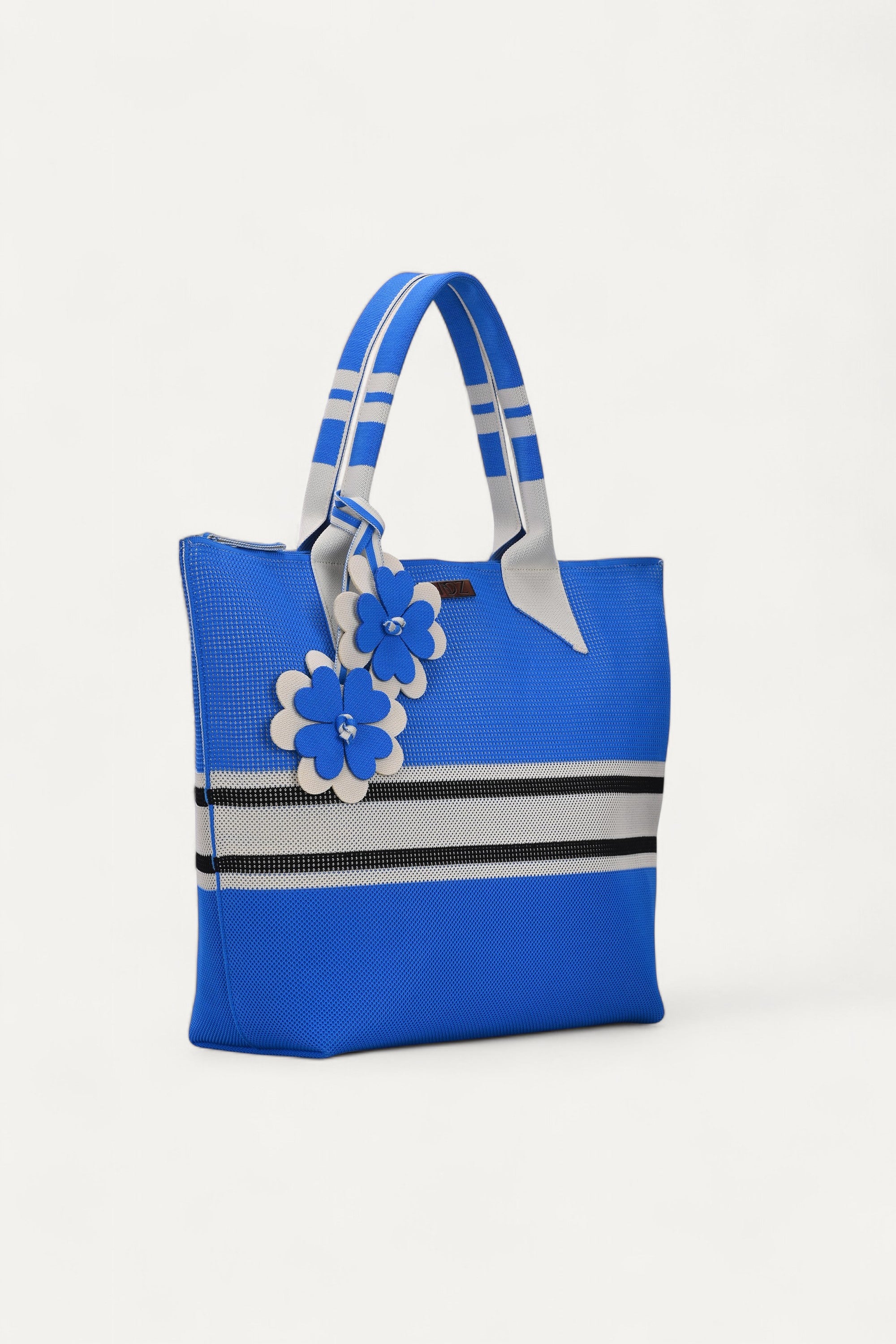 Polar- Zipper Tote Bag