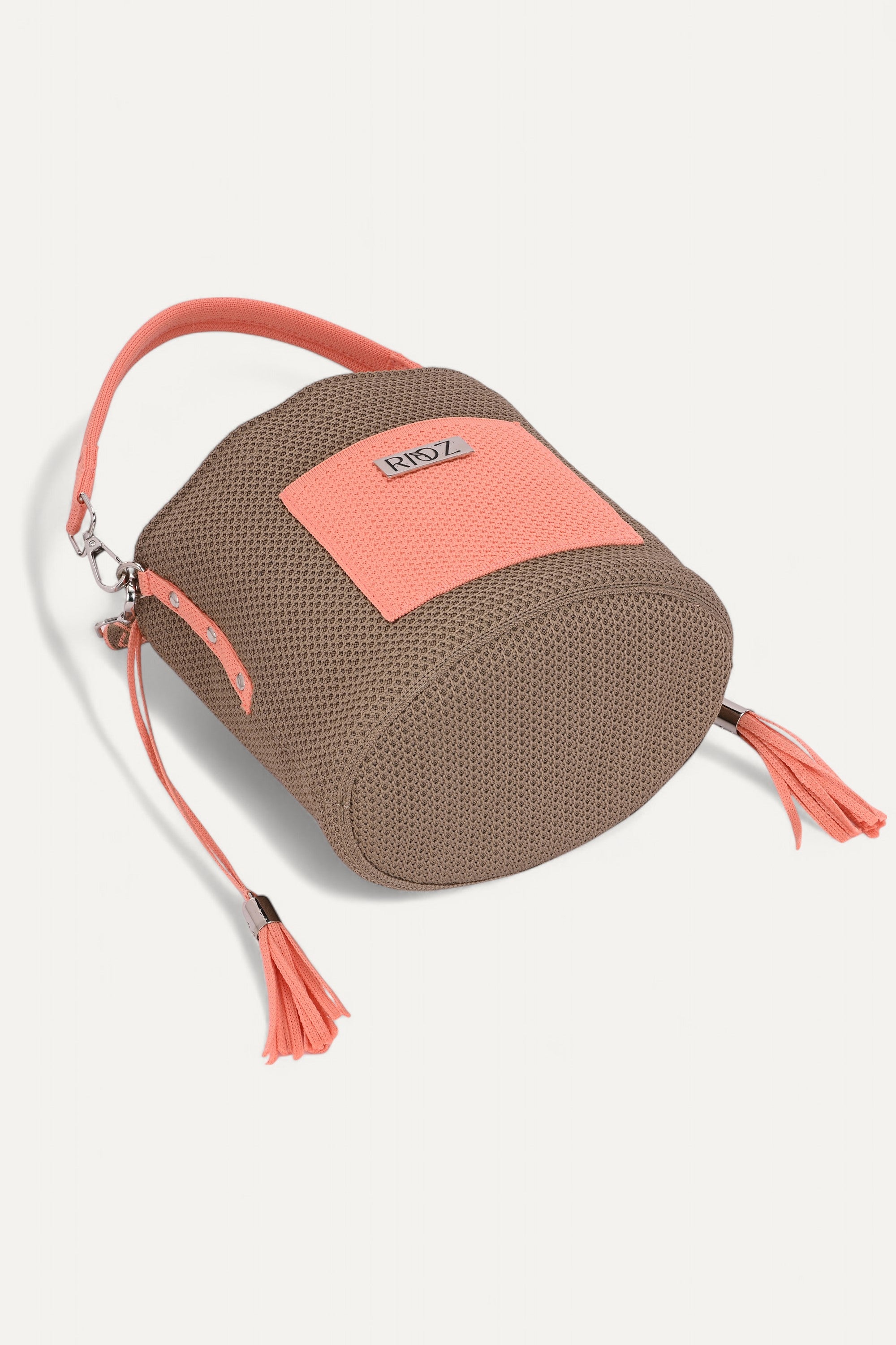 Icon- Bucket Bag