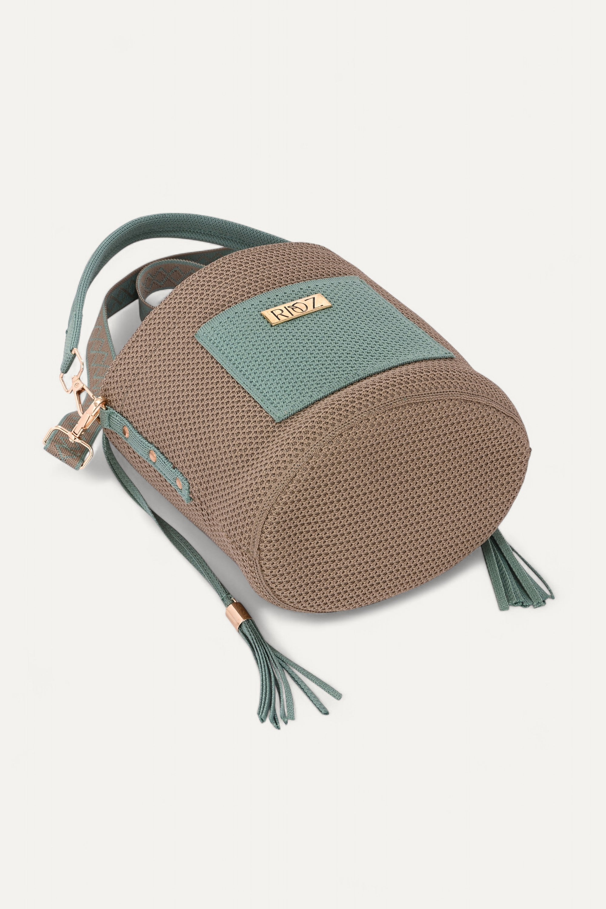 Icon- Bucket Bag