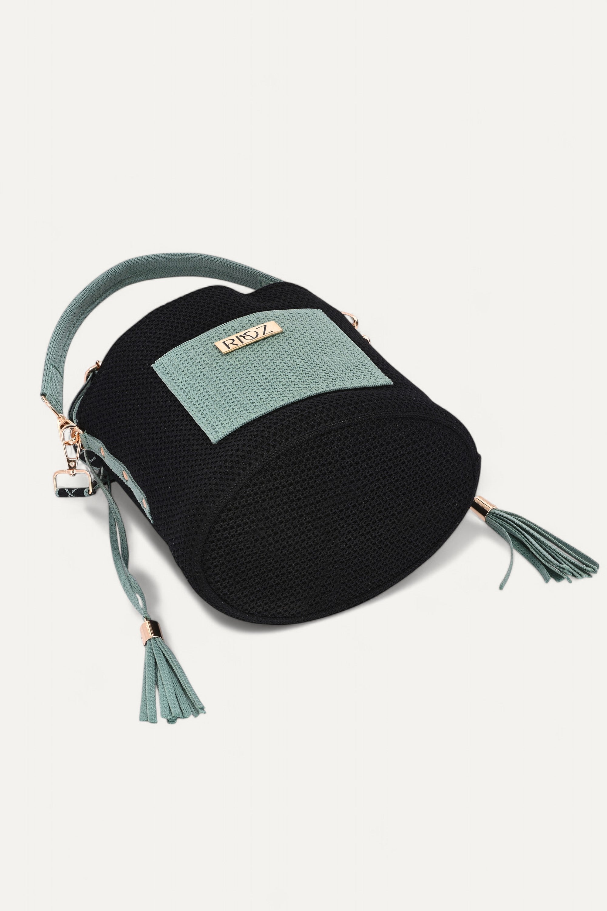Icon- Bucket Bag