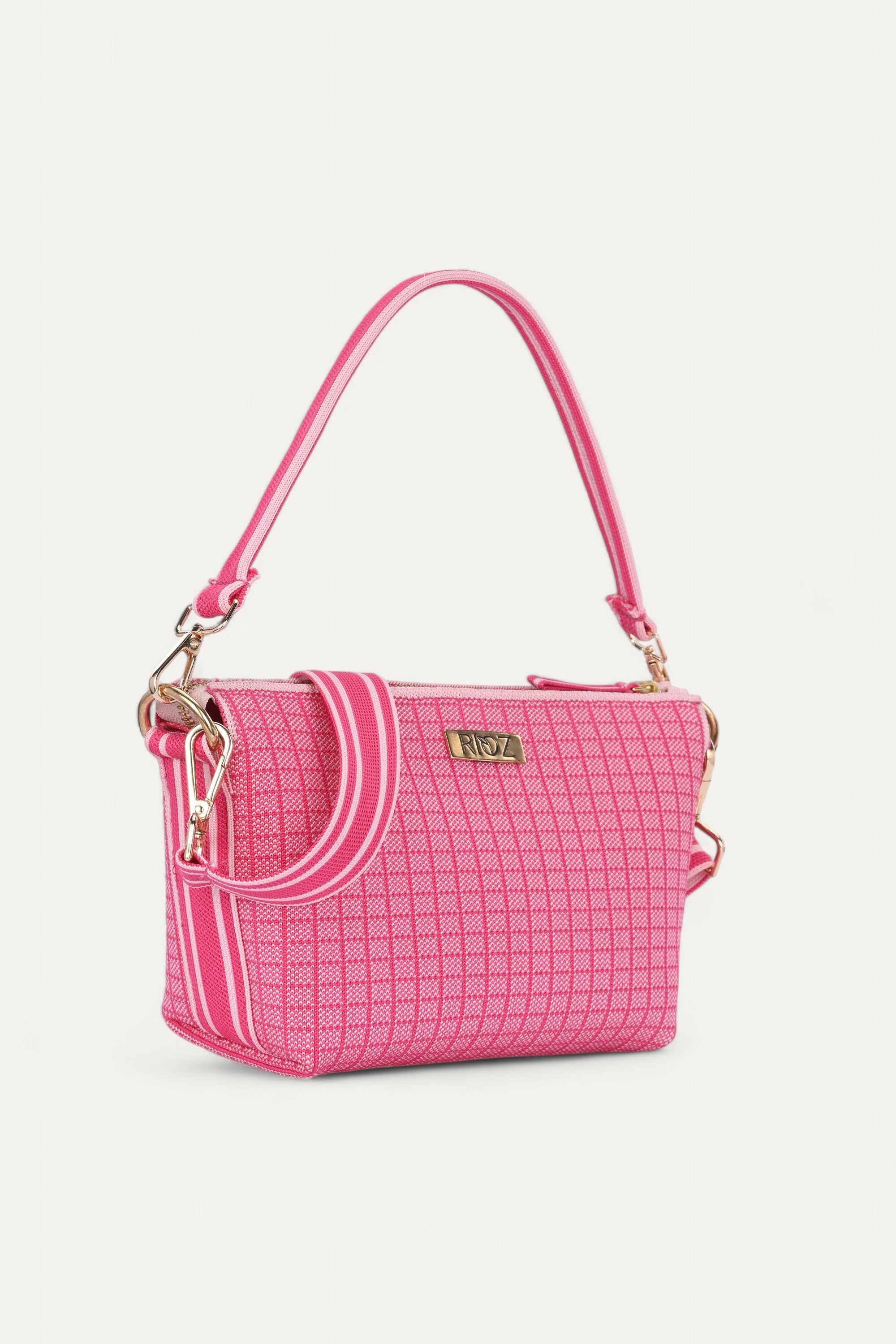 Rioz-Eco friendly bags-crossbody bags for women- sustainable-made from recycled plastic- secure zipper