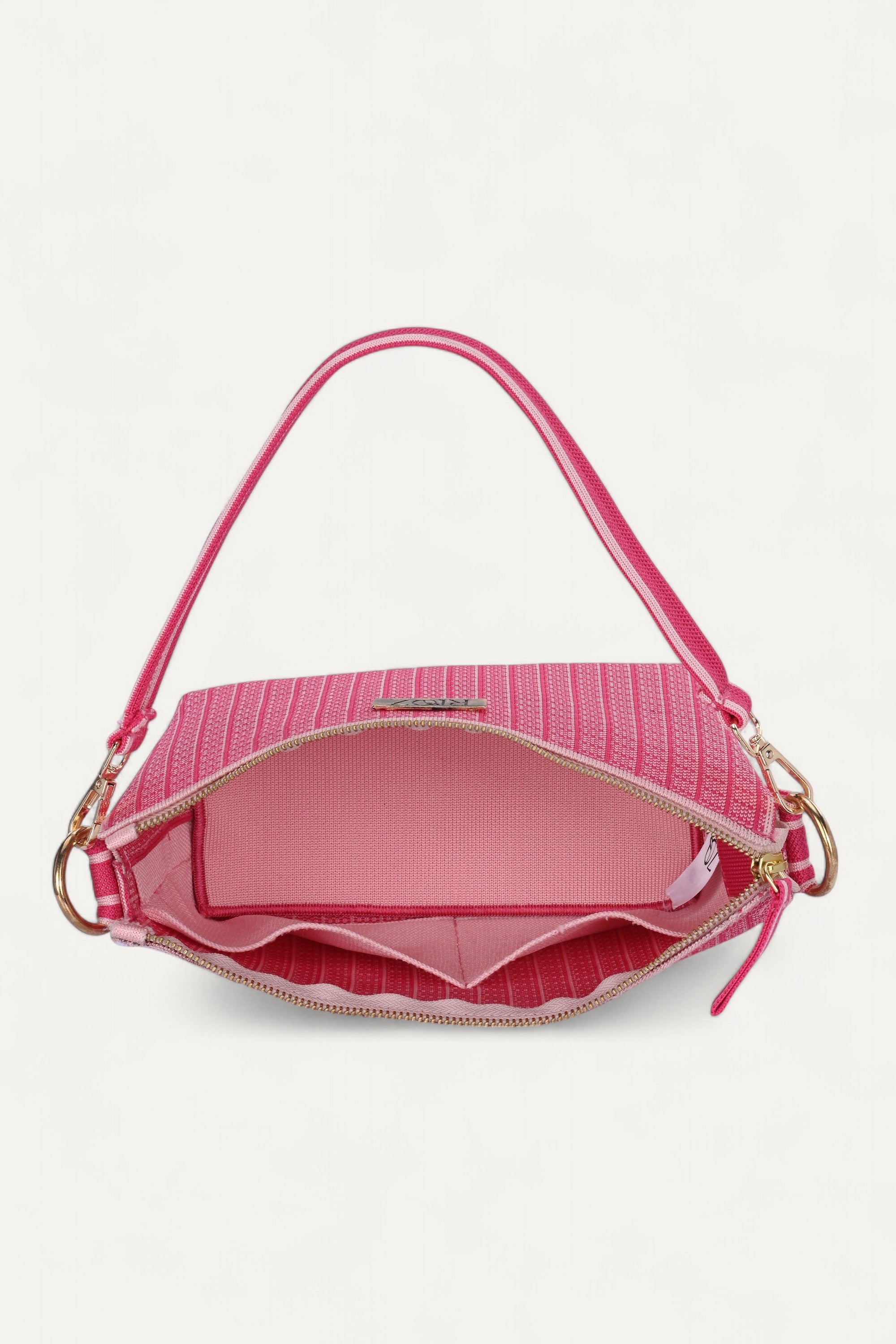 Rioz-Eco friendly bags-crossbody bags for women- sustainable-made from recycled plastic- secure zipper