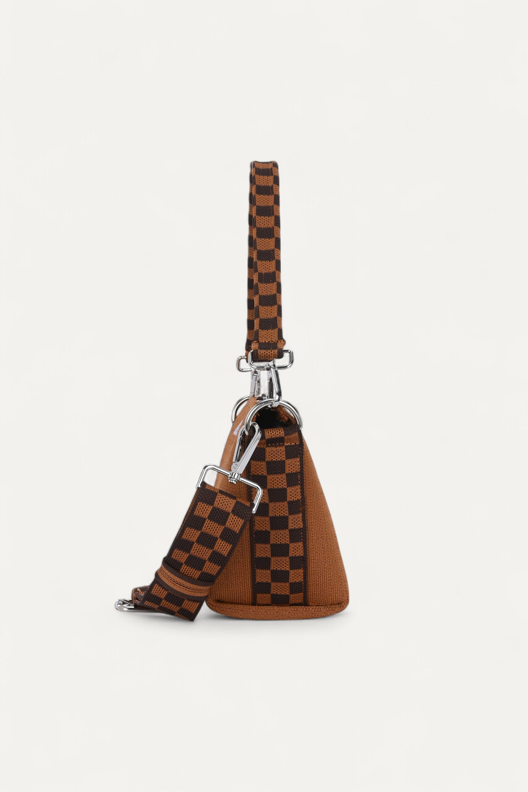 Rioz-Eco friendly bags-crossbody bags for women- sustainable-made from recycled plastic- secure zipper