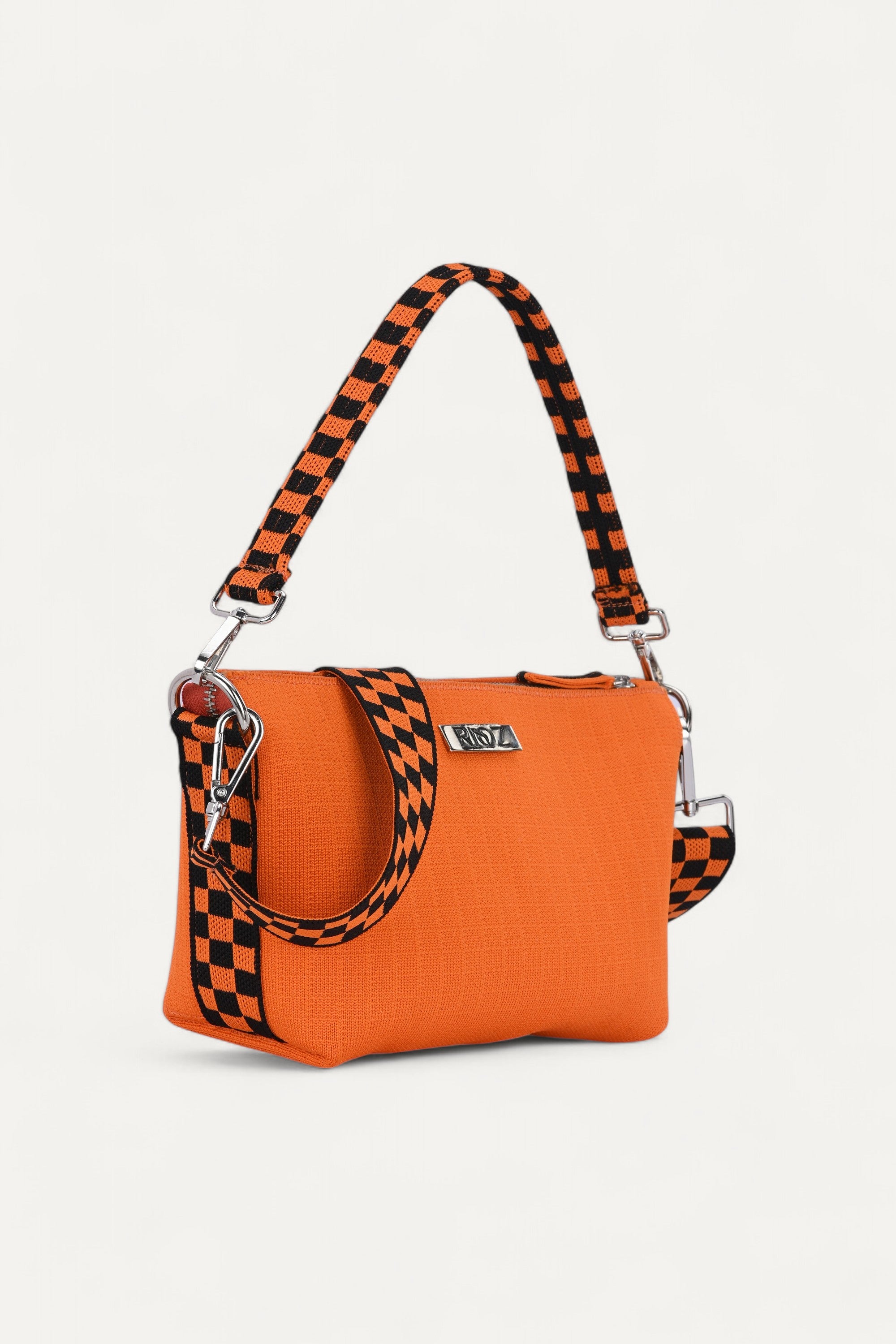 Rioz-Eco friendly bags-crossbody bags for women- sustainable-made from recycled plastic- secure zipper