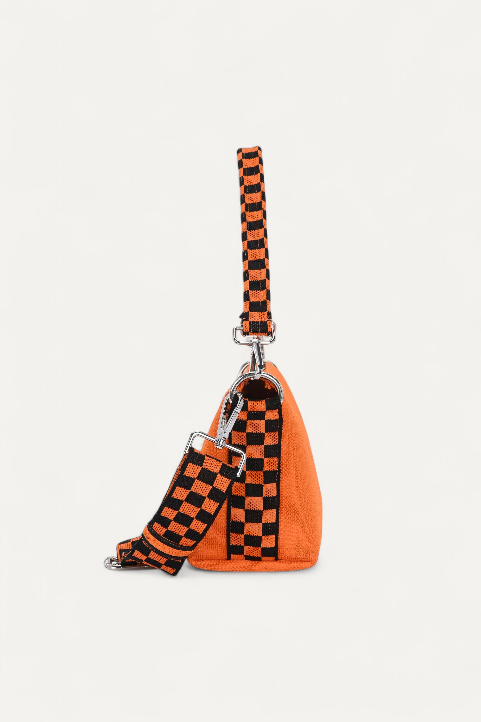 Rioz-Eco friendly bags-crossbody bags for women- sustainable-made from recycled plastic- secure zipper