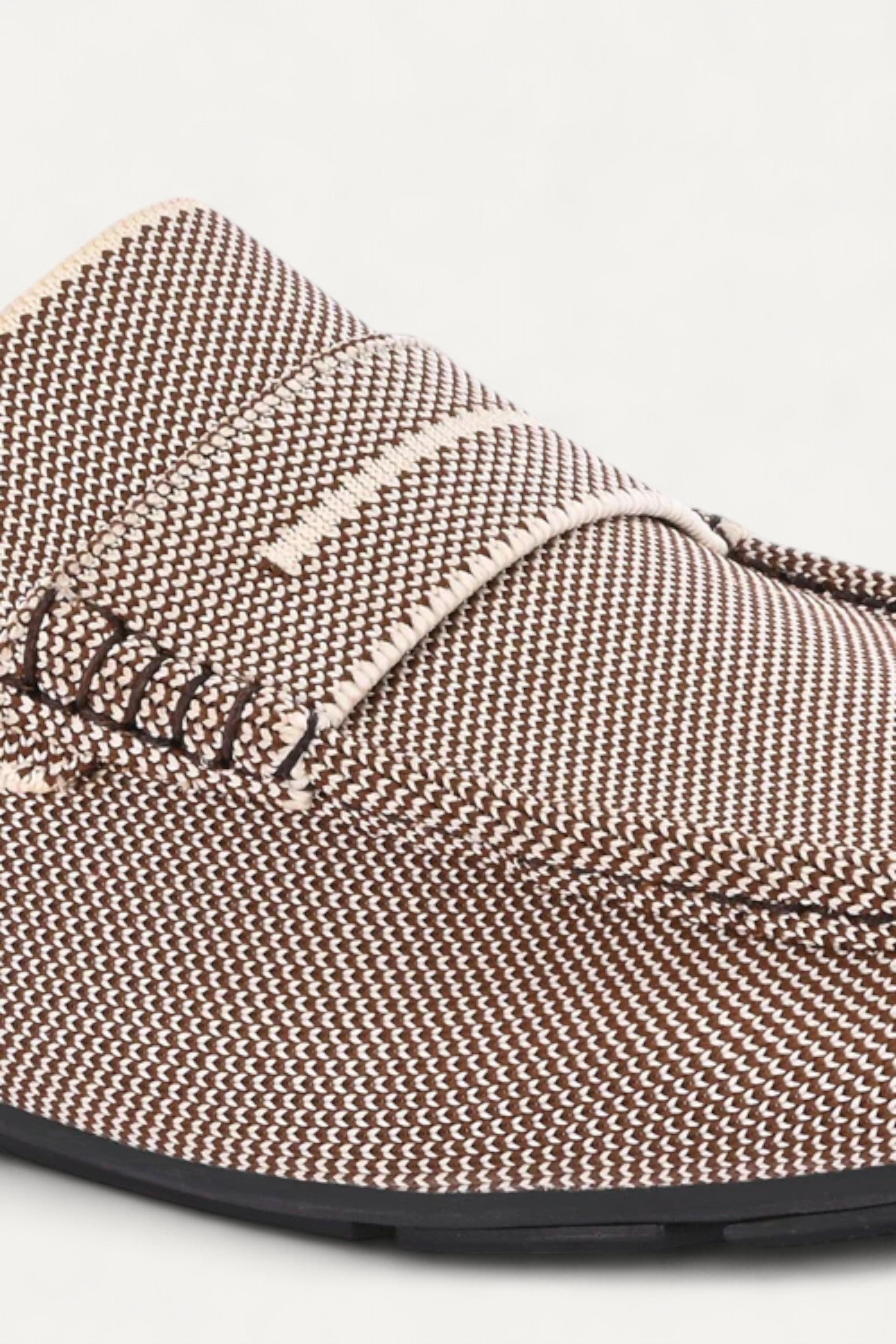 Rioz all-day-man-loafer-tan for women with breathable knit straps and cushioned sole eco-friendly fabric and cushioned sole