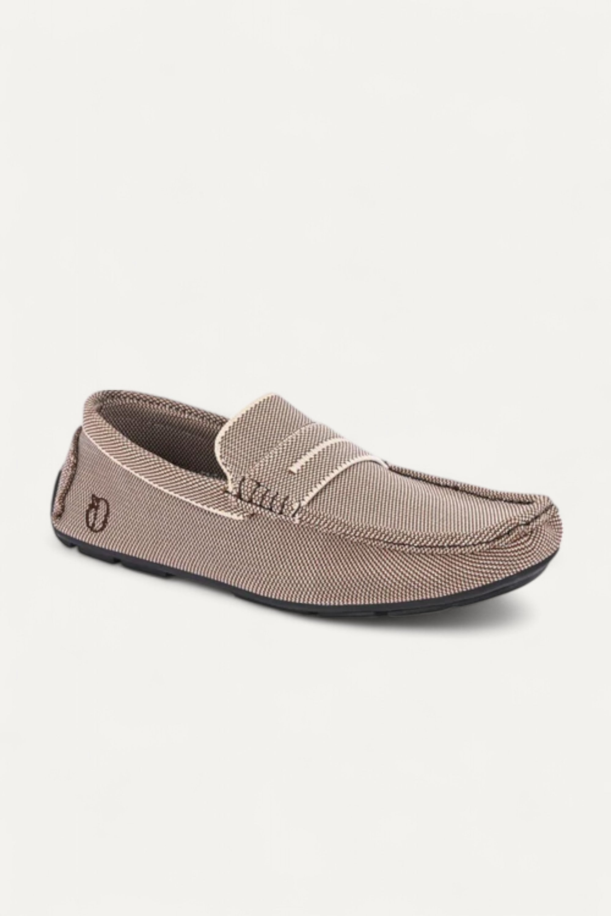 Rioz all-day-man-loafer-tan for women with breathable knit straps and cushioned sole eco-friendly fabric and cushioned sole
