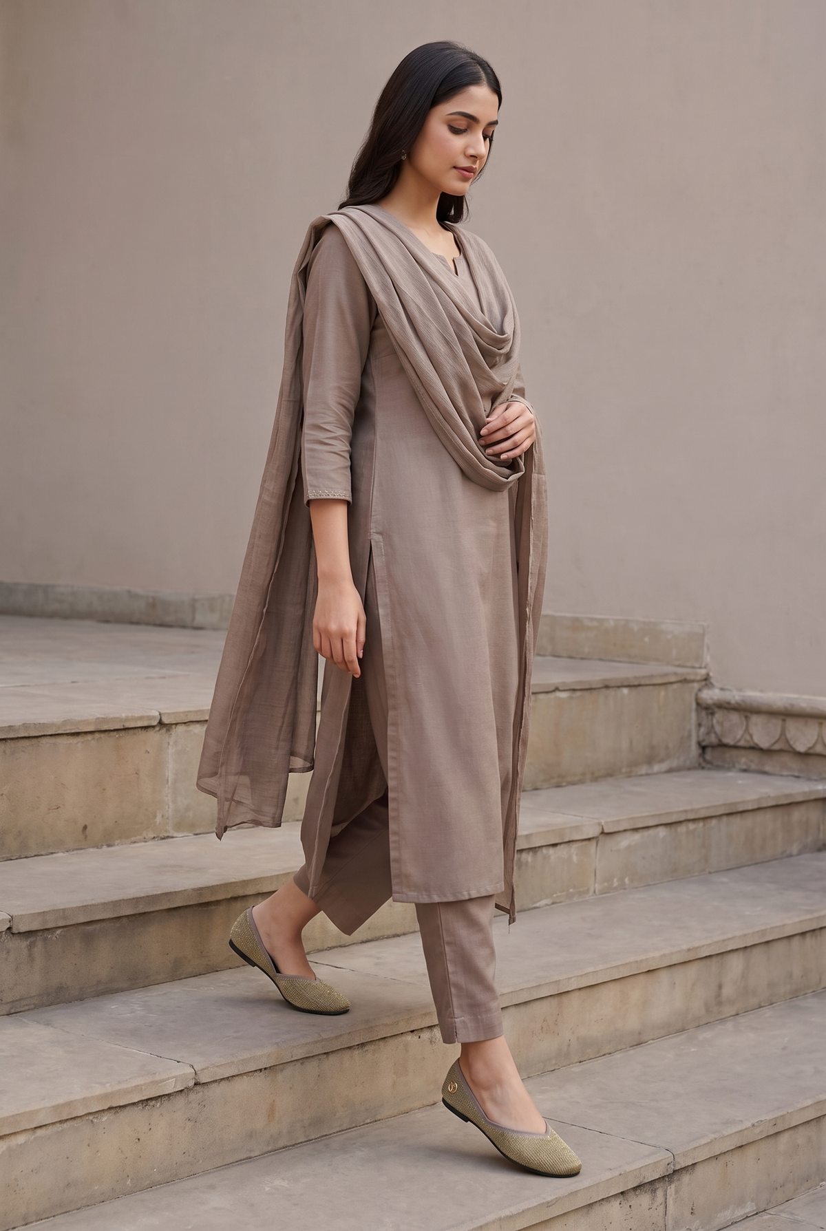 Rioz Lehar taupe gold shimmer jutti worn with a tonal taupe kurta set