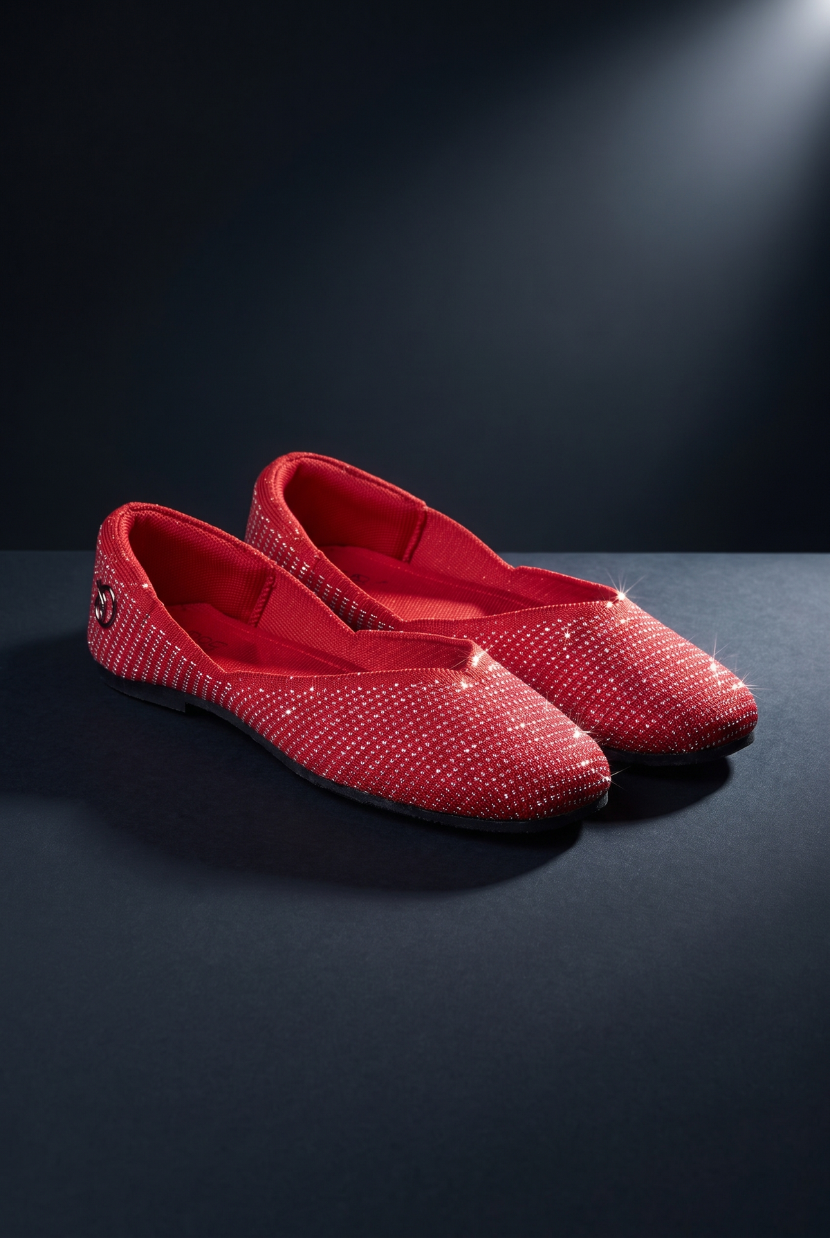 Sitara Juttis Red Silver shimmer and shape, sparkling jutti pair