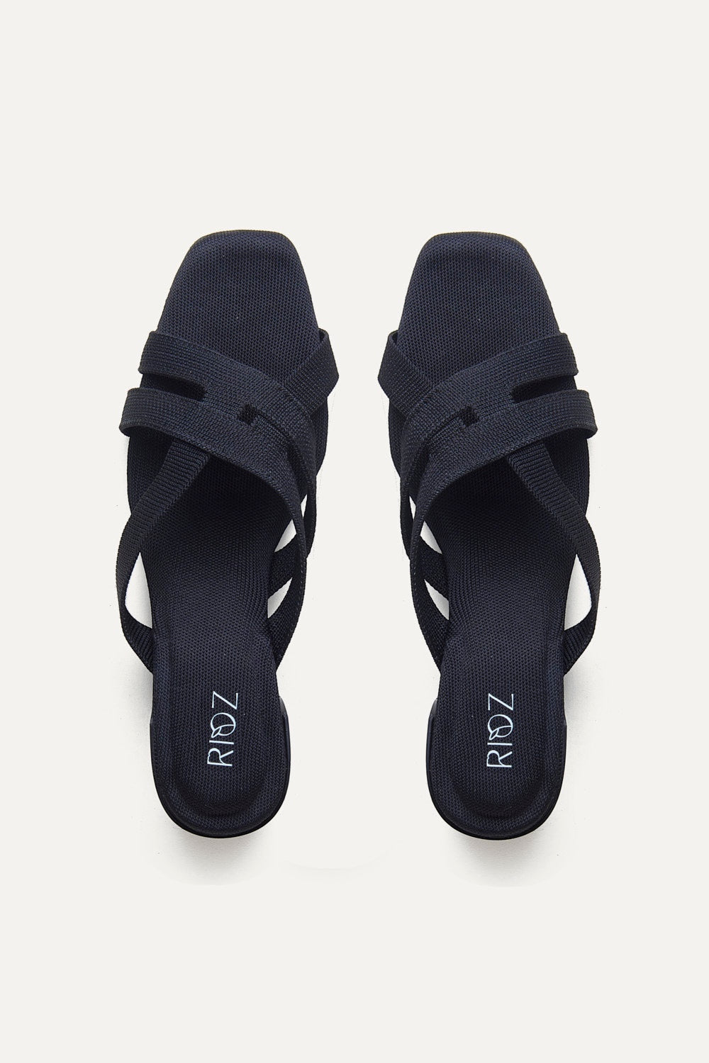 Mila Heel