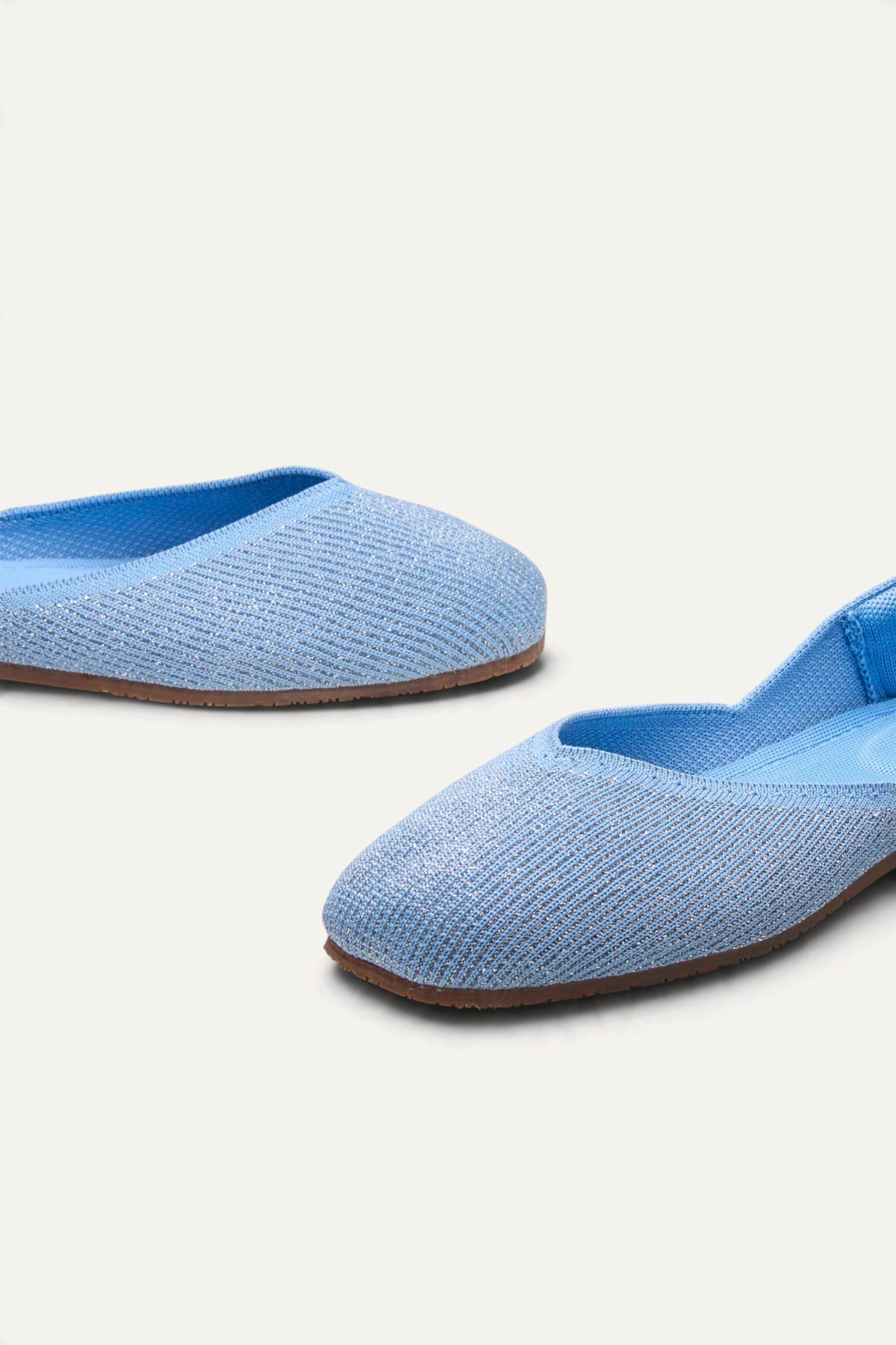 Sitara Juttis in Sky Blue Silver, pair, front view