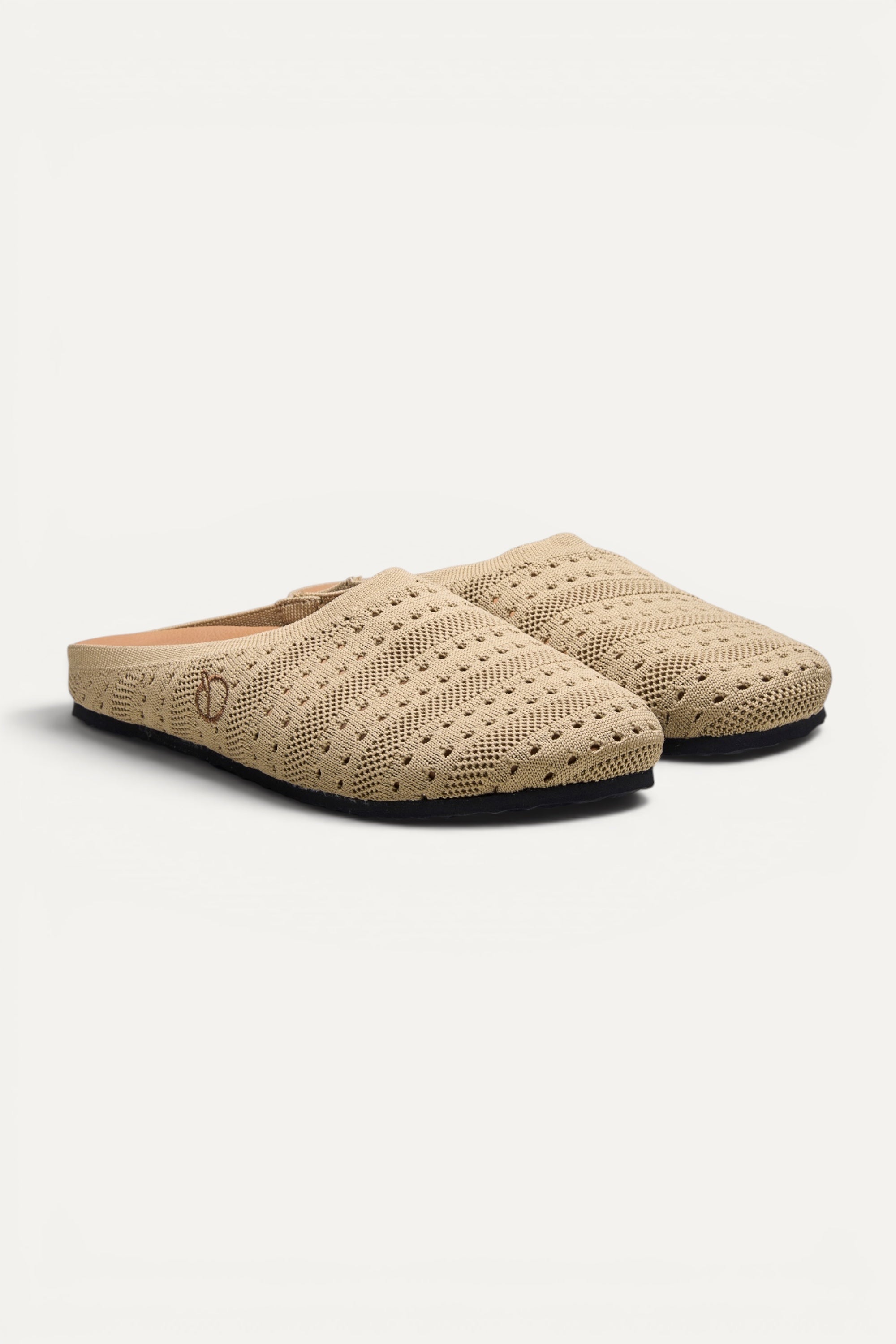 Rioz Lumi Mules in sand, vegan closed-toe knit clogs from 10 recycled PET bottles, made in India.