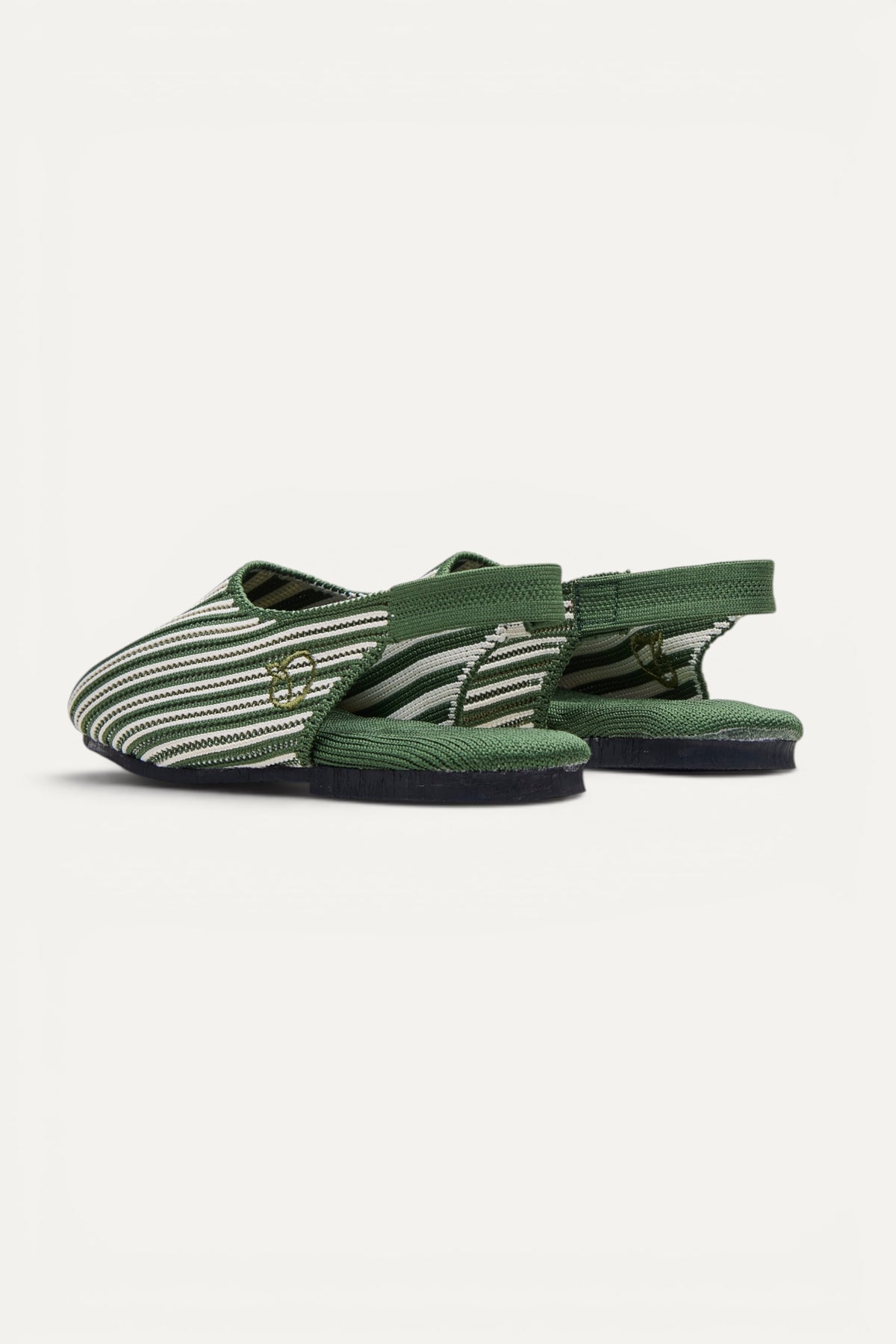 Kids Almond Slingback in Green, rPET knit, machine washable
