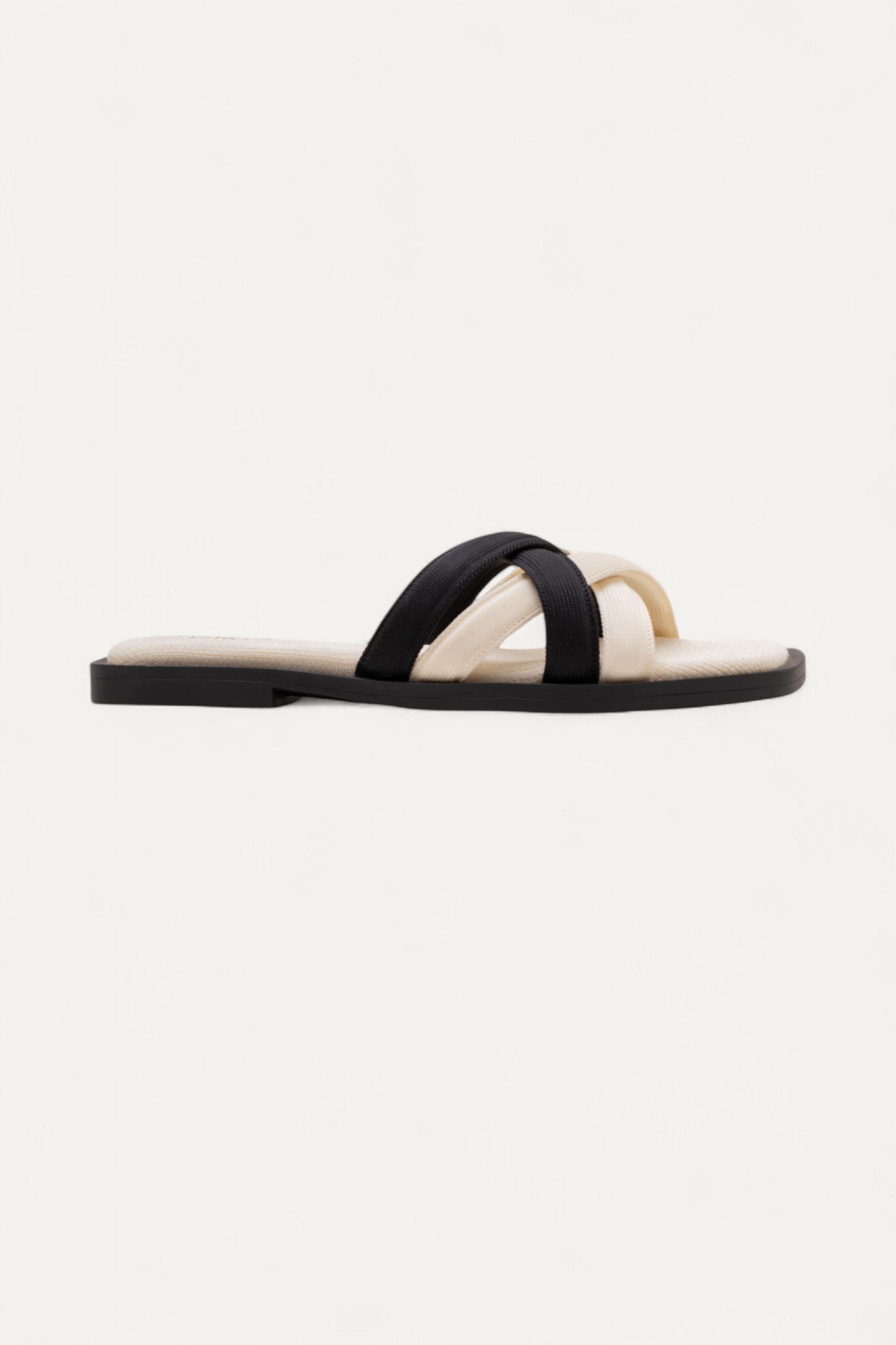 Rioz store-women flats -comfortable-eco friendly-sustainable- flats shoe for women-party wear sandals-white sandal