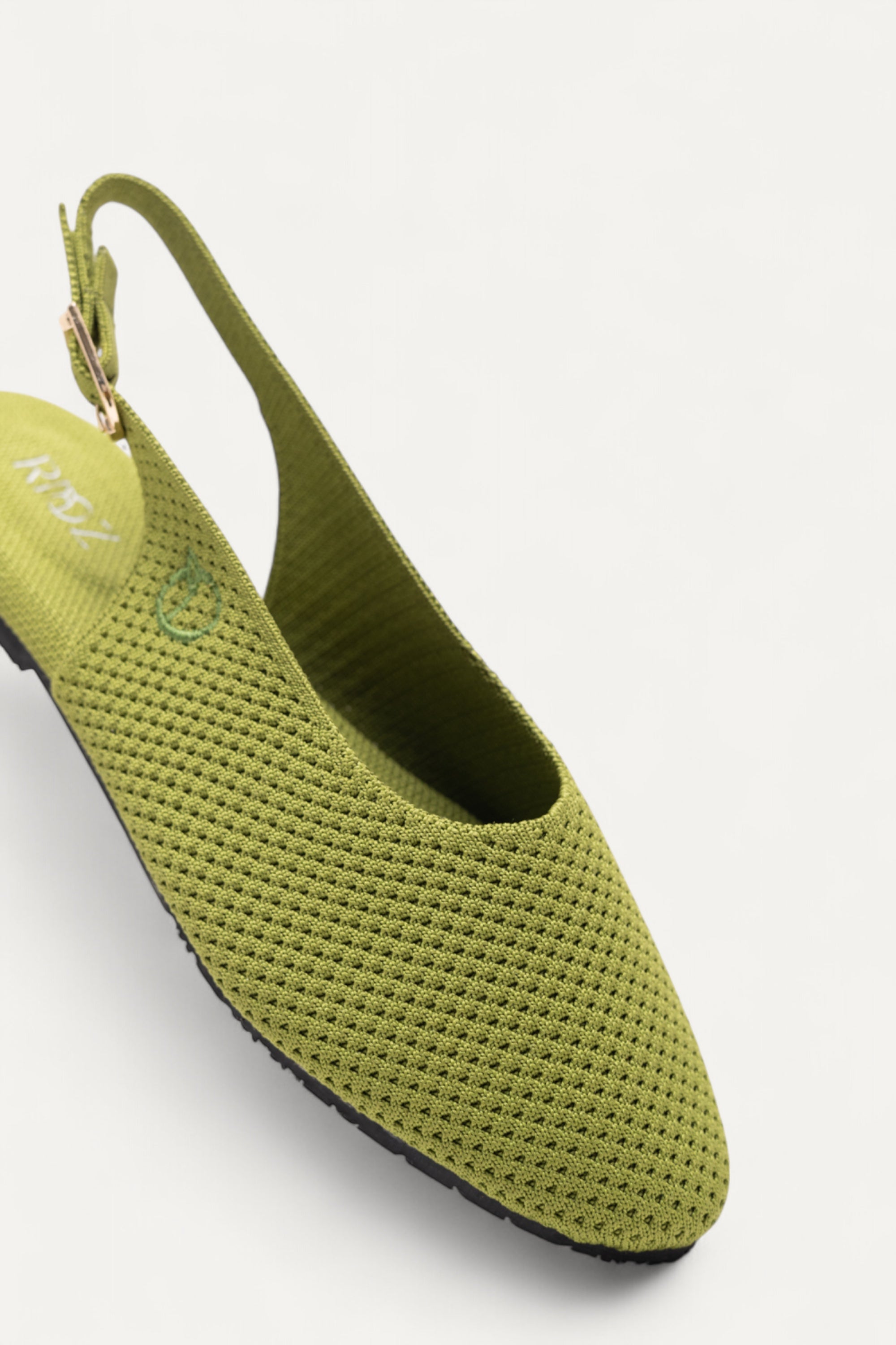 Rioz breathable knitted slingbacks  flats for women with eco-friendly fabric and cushioned sole 