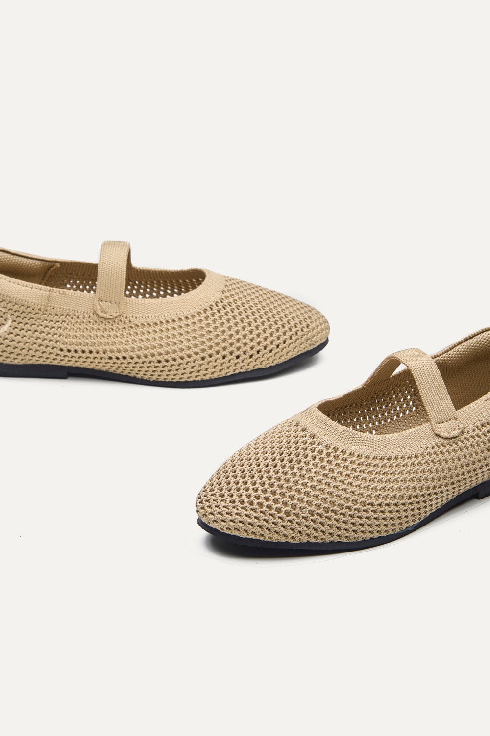 Kids Almond Toe Mary Janes- Airknit