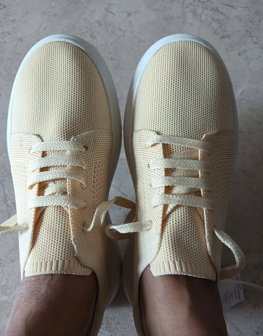 Customer wearing The Relay- Sneakers