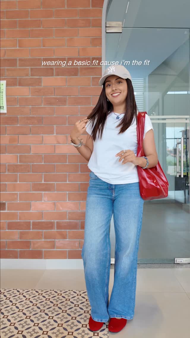 Customer wearing Almond Slingback- Airknit