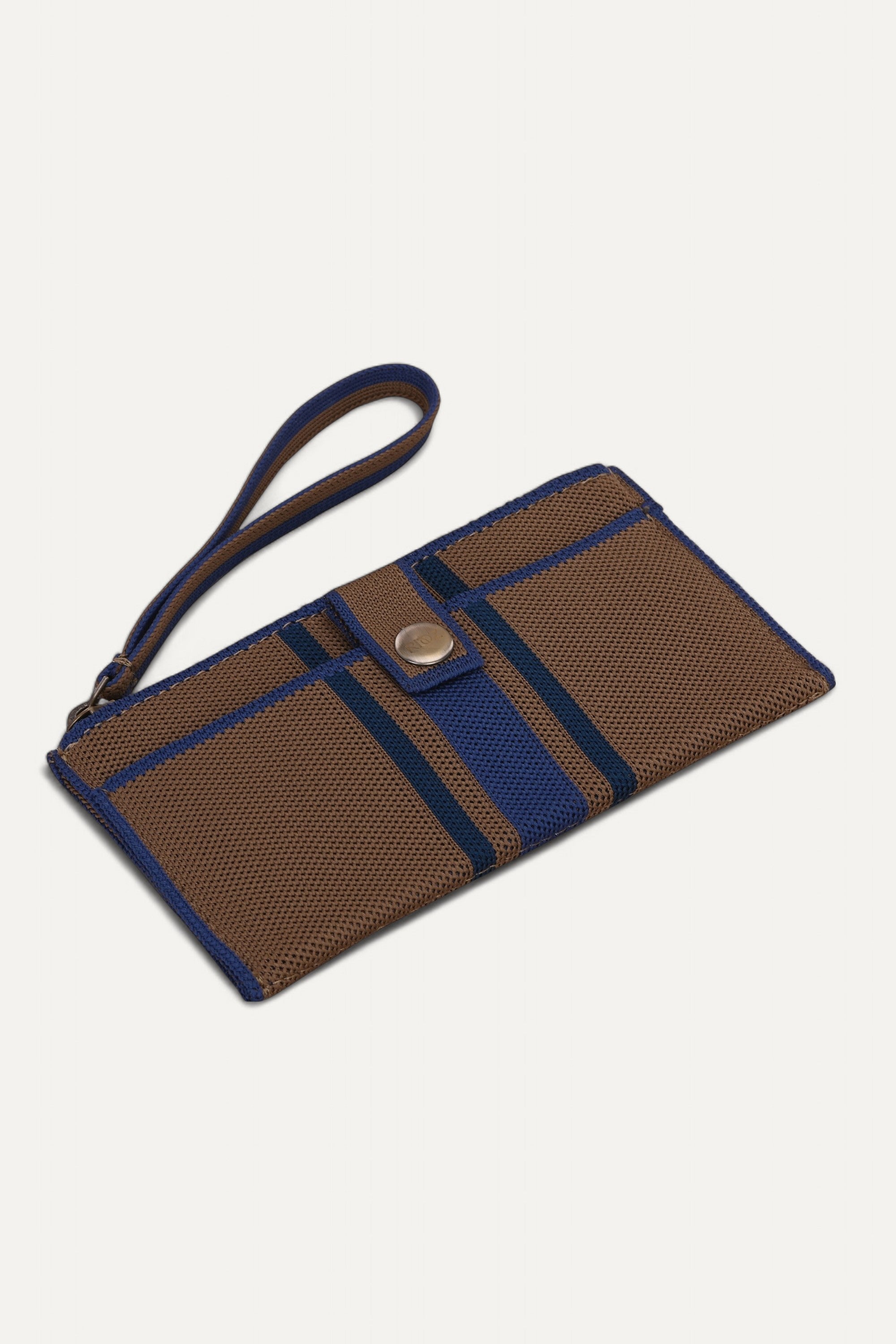 The Wristlet