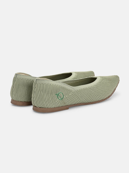The Pointed - Toe - Ballet Flats
