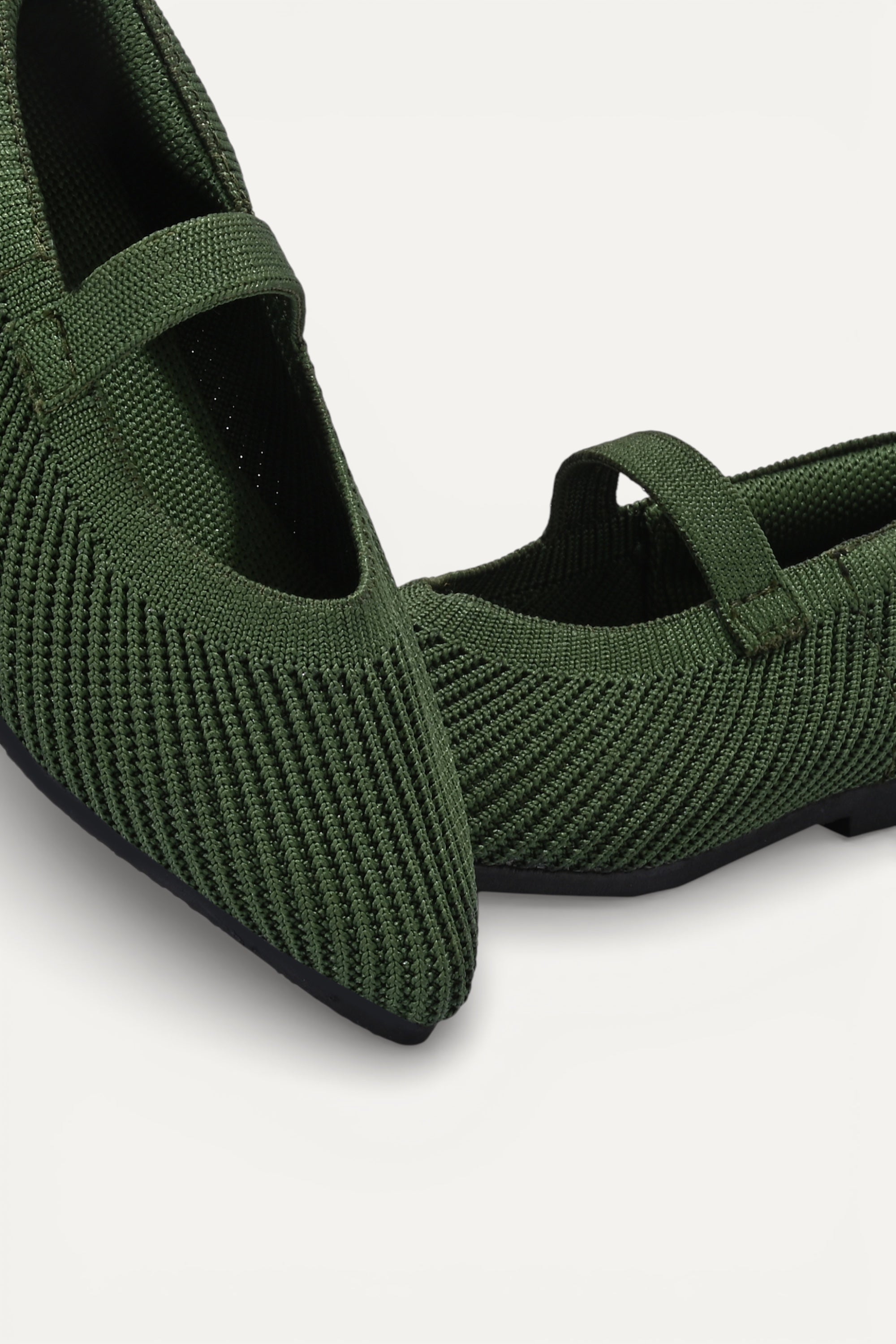 The Kids Pointed Toe Mary Janes