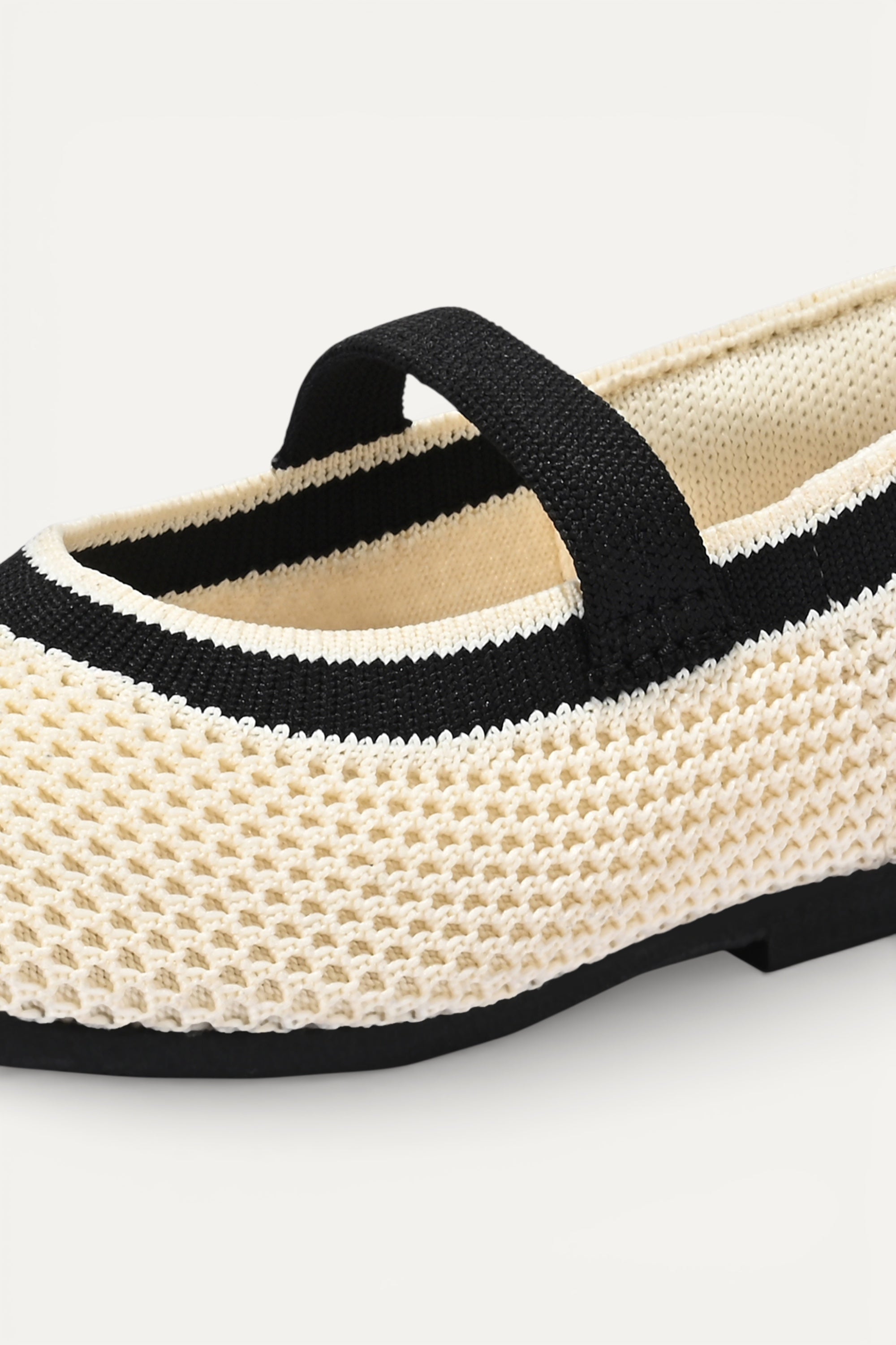 The Kids Round Toe Mary Janes