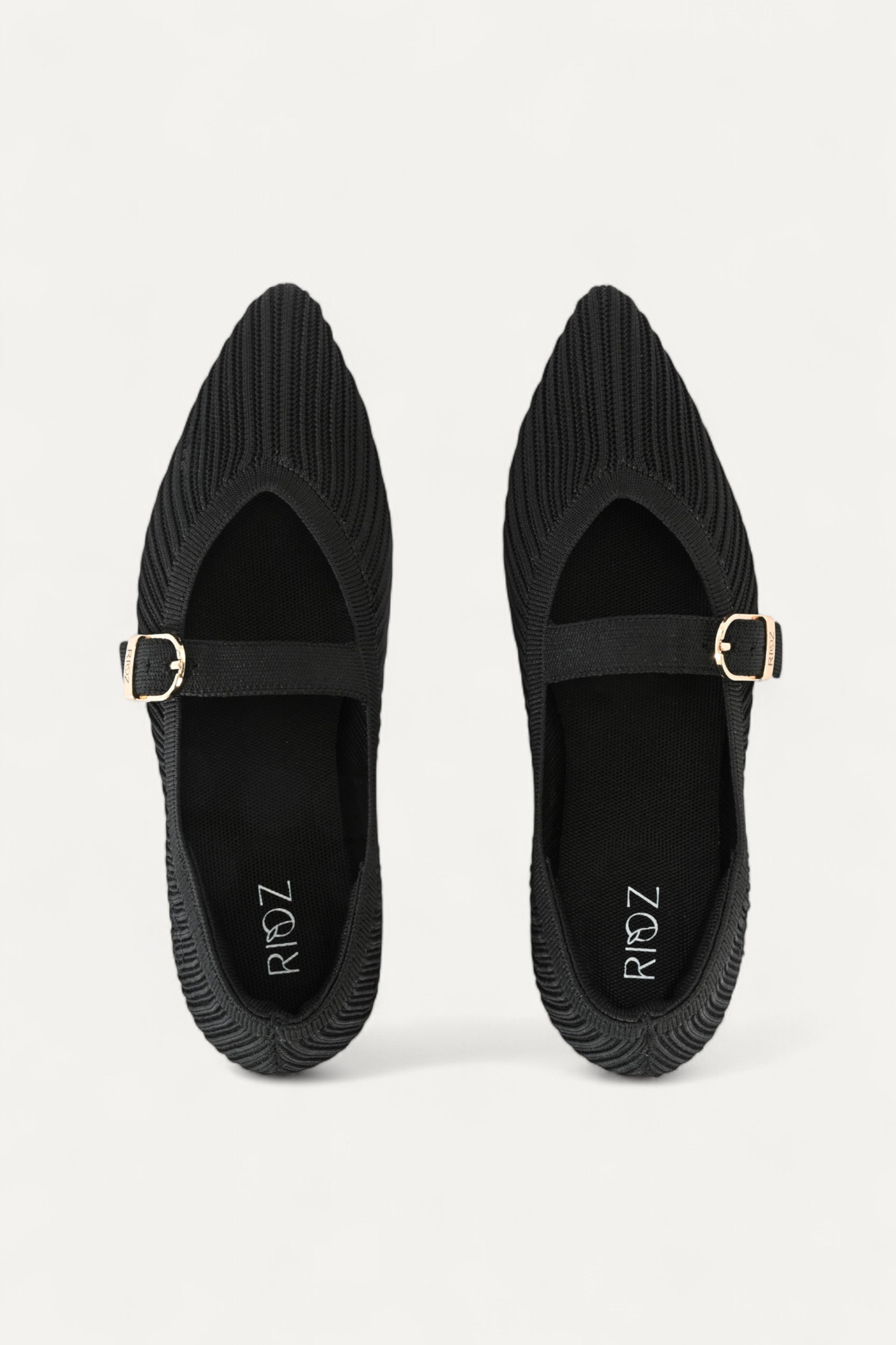 The Pointed Toe- Veloce Mary Janes