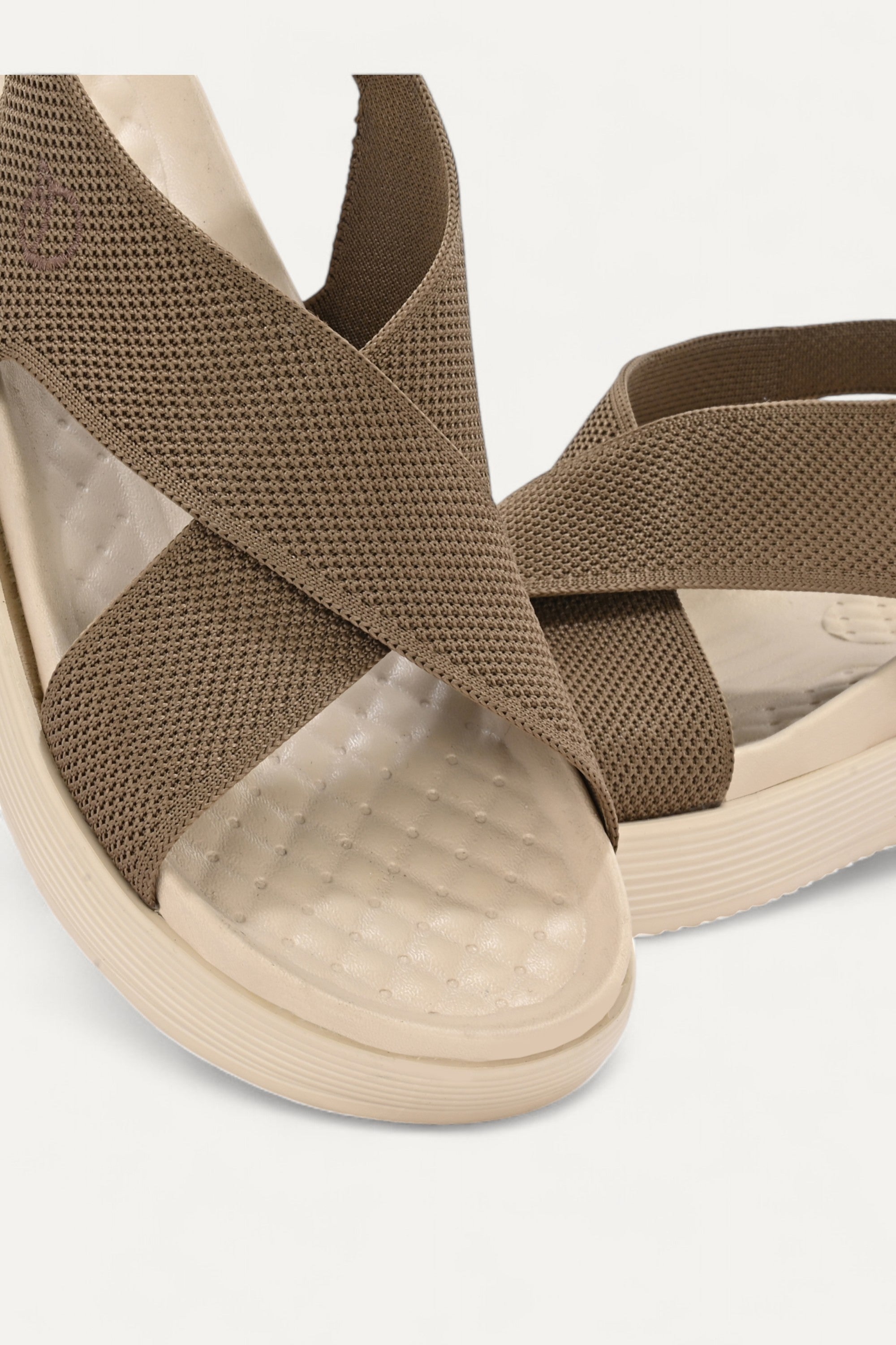 Shop the Rioz Crossover Sandal | Rioz Sustainable Footwear
