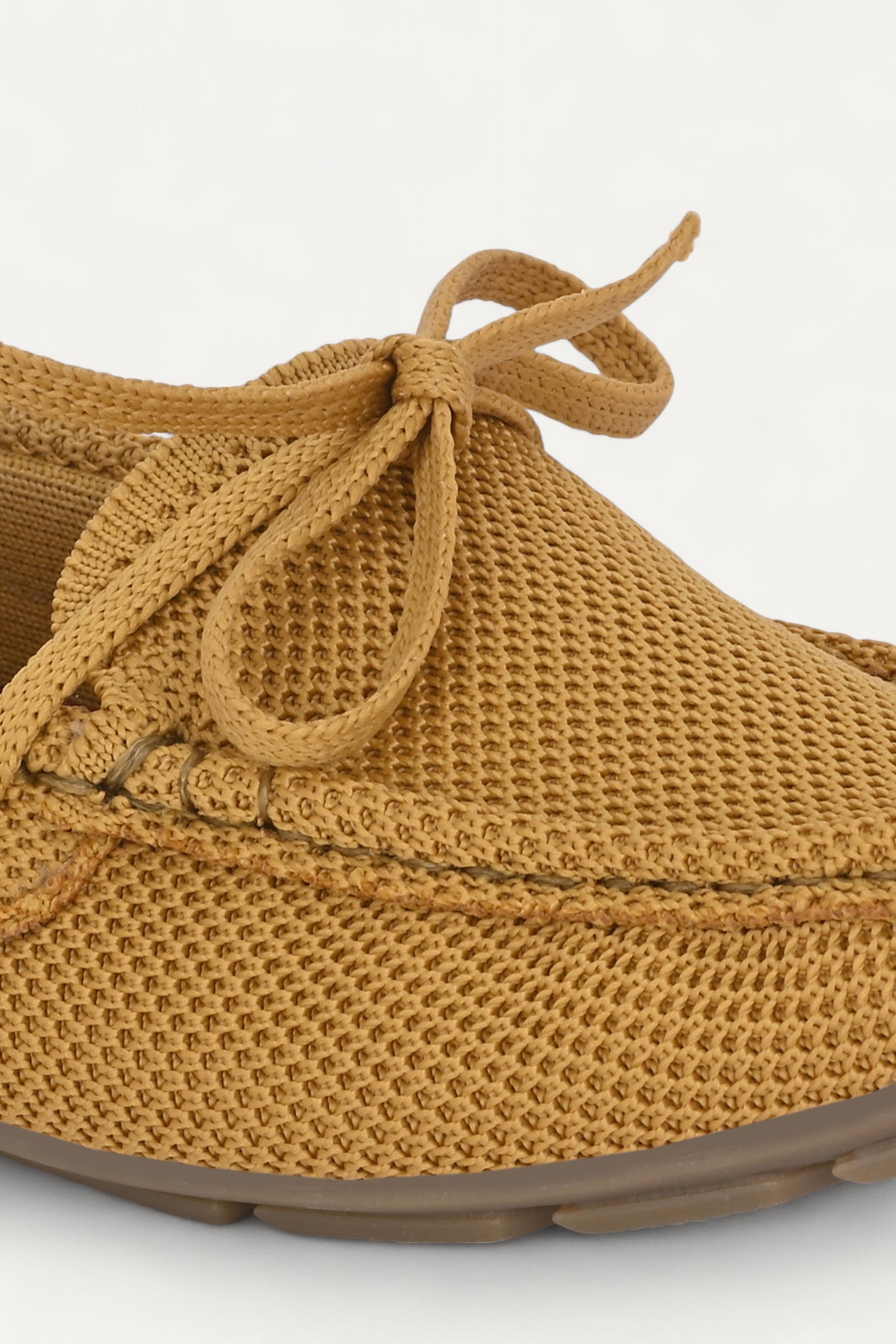 rioz store- sneakers for women- lace up sneakers - eco friendly shoe-sustainable footwear-beige loafers-cream loafers