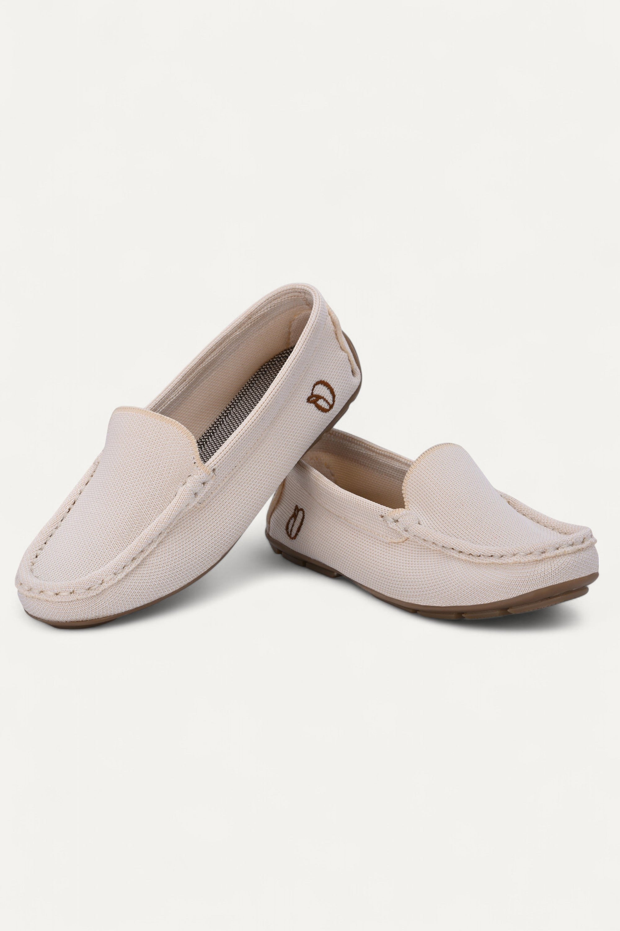 rioz-Black Loafer for women-eco friendly footwear-sustainable black loafer for girls -casual loafer for ladies
