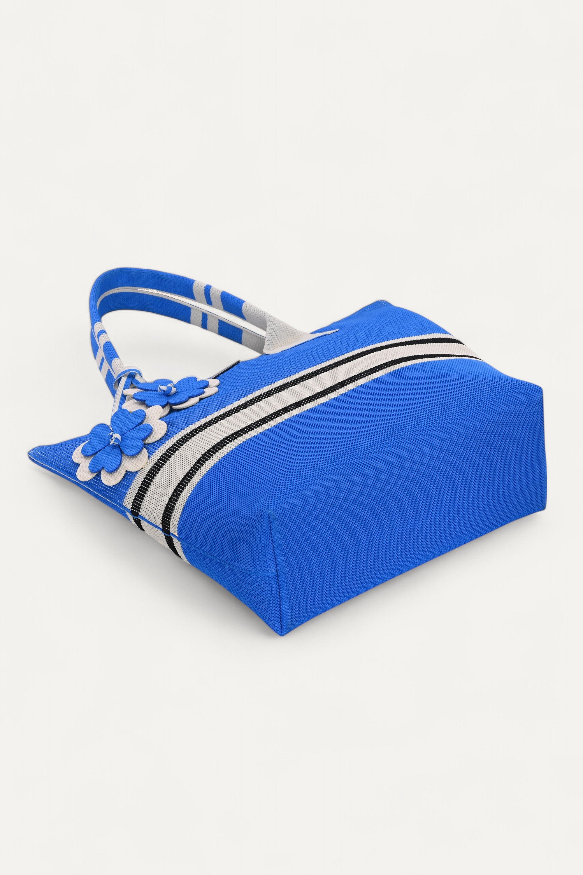 Polar- Zipper Tote Bag