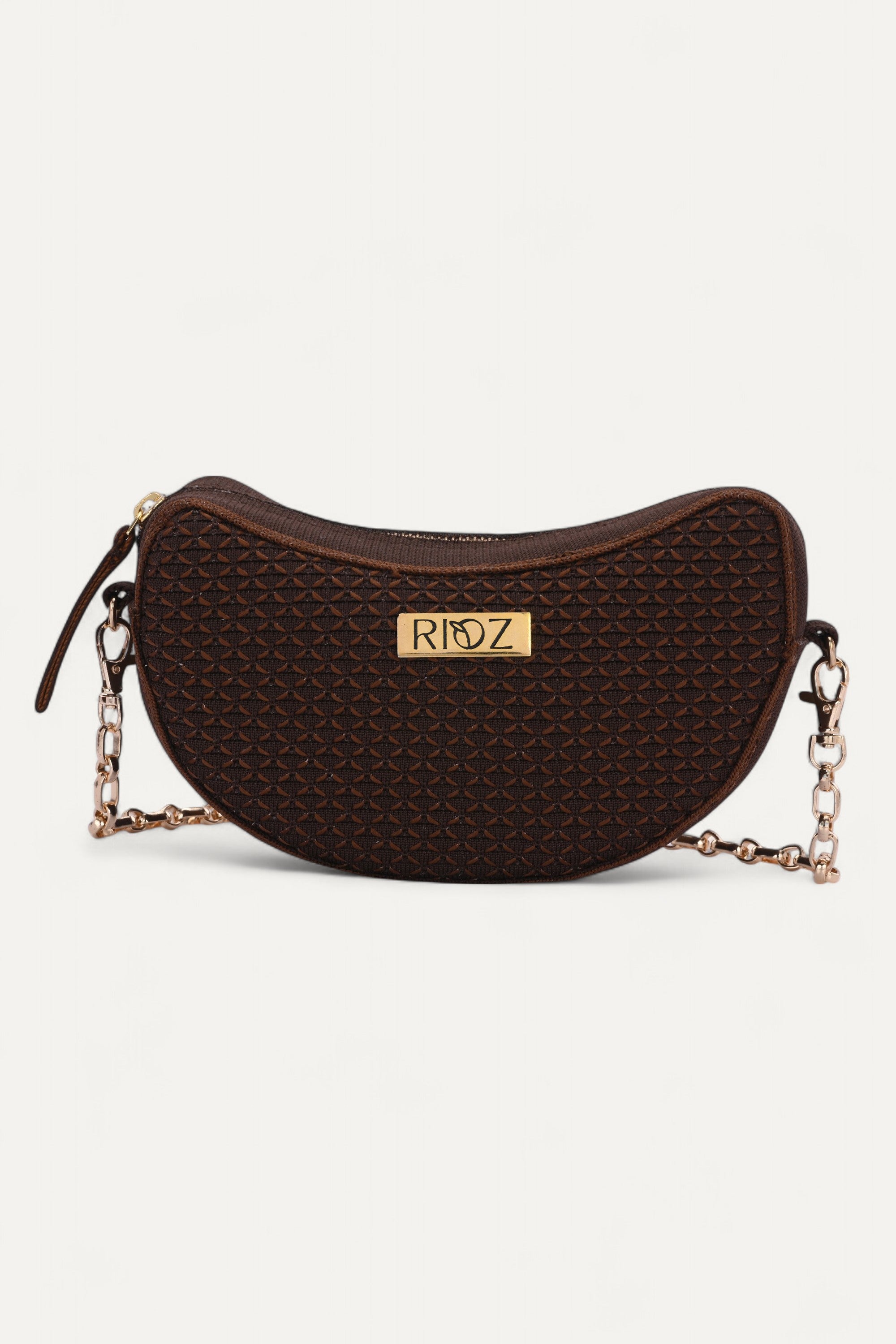rioz-Eco-friendly crossbody bag for women—compact, stylish, and made from sustainable materials, ideal for everyday hands-free convenience